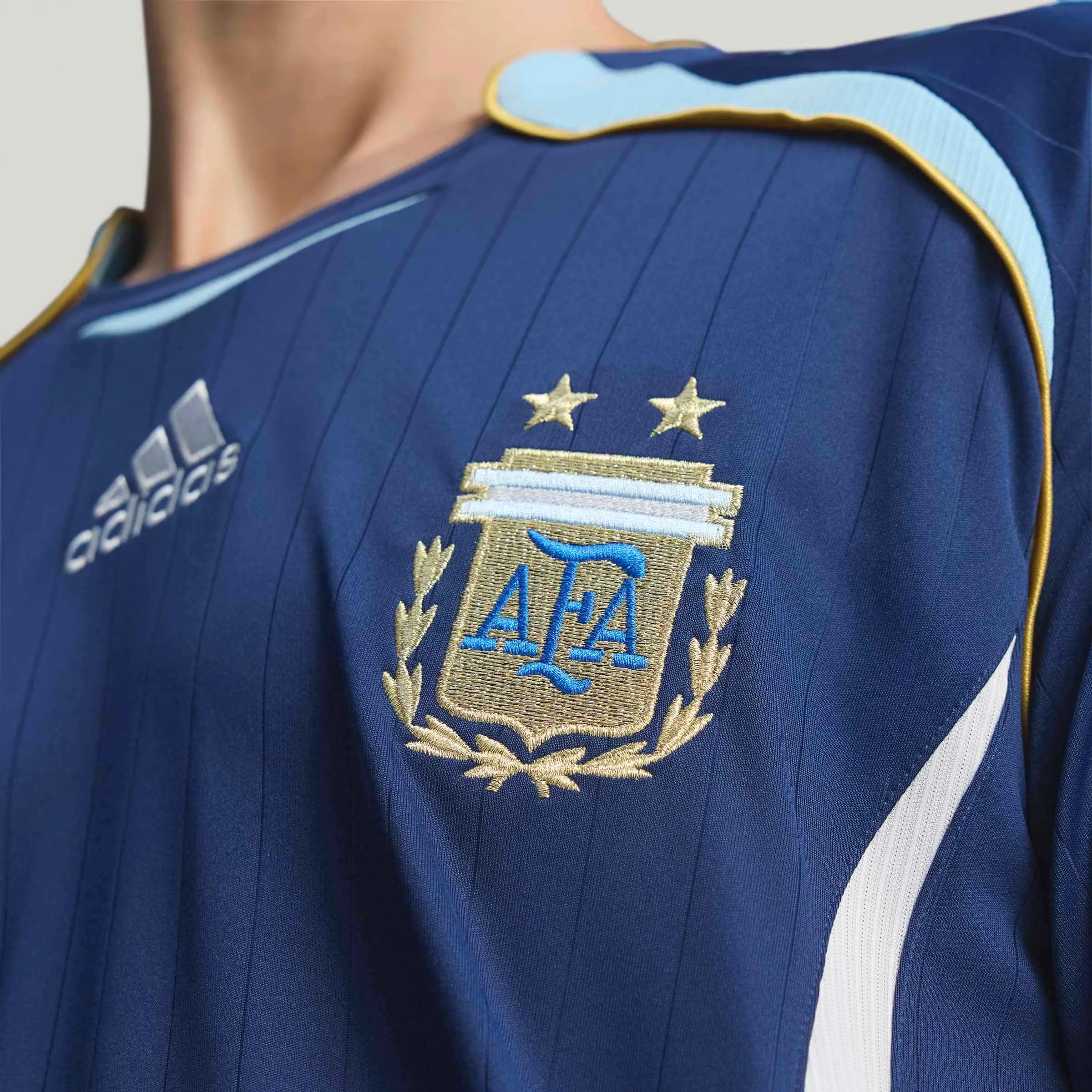 adidas 2006 Argentina Men's Retro Stadium Away Soccer Jersey - Image 9