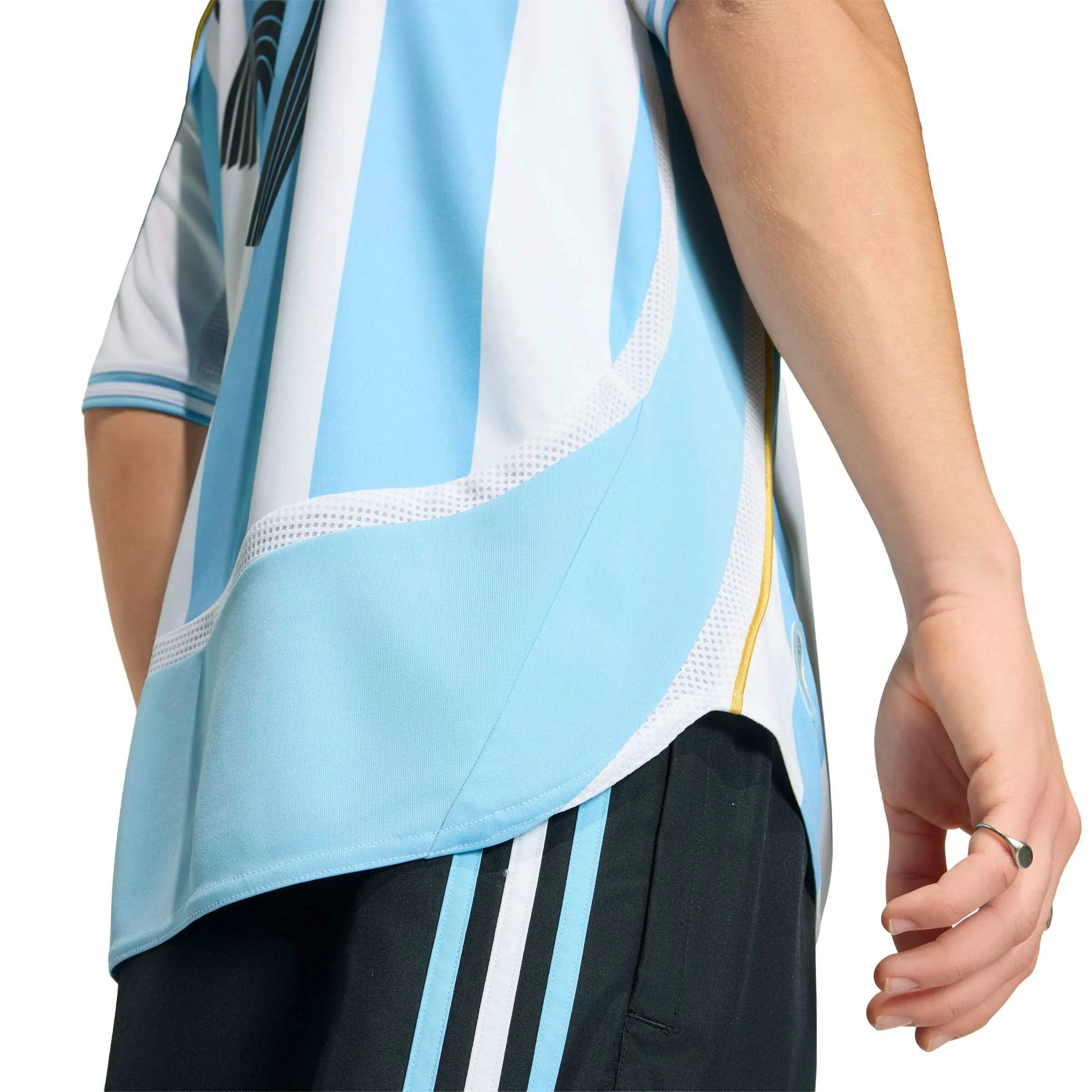adidas 2006 Argentina Men's Retro Stadium Home Messi #19 Soccer Jersey - Image 6