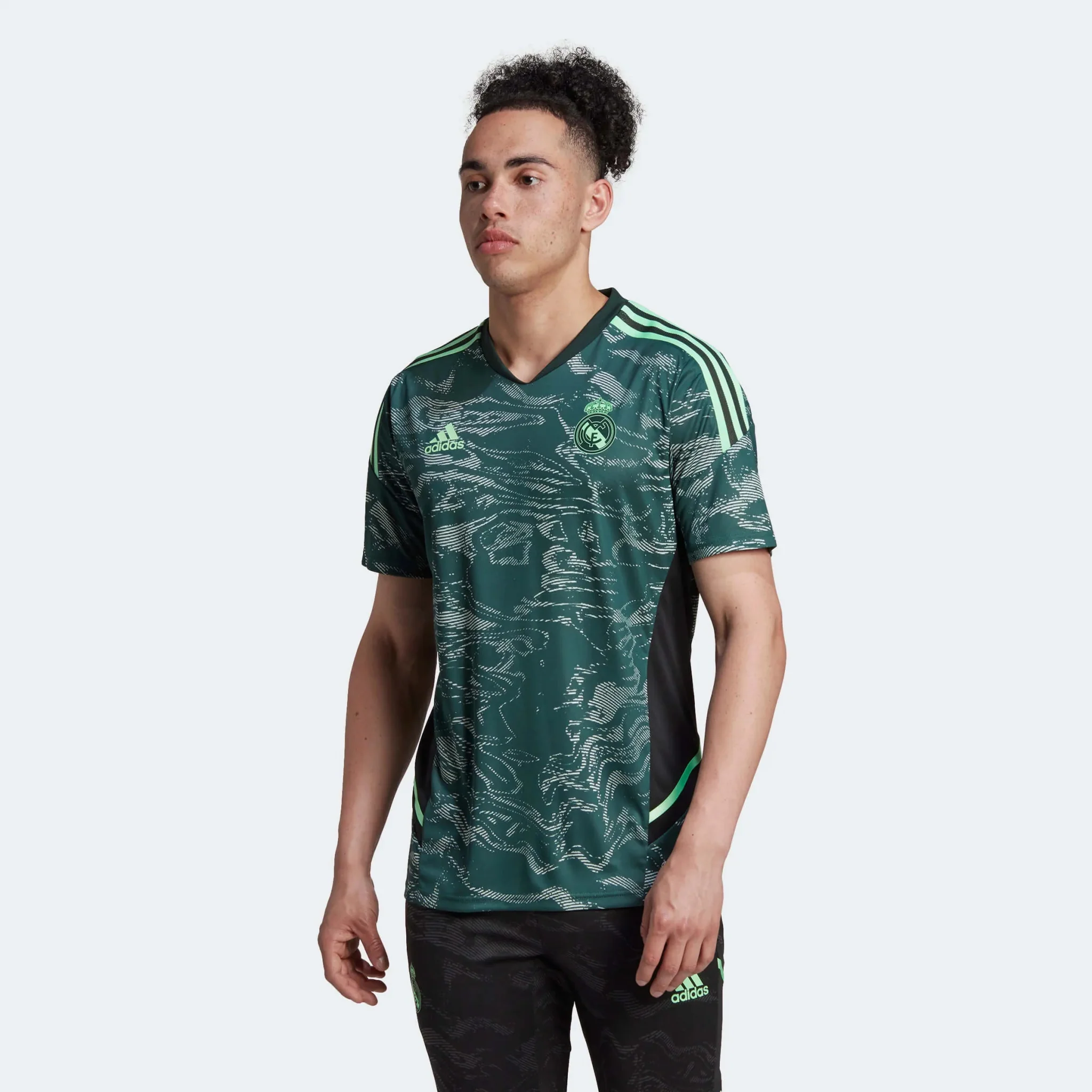 adidas 2022-23 Real Madrid EU Training Jersey - Green - Image 3