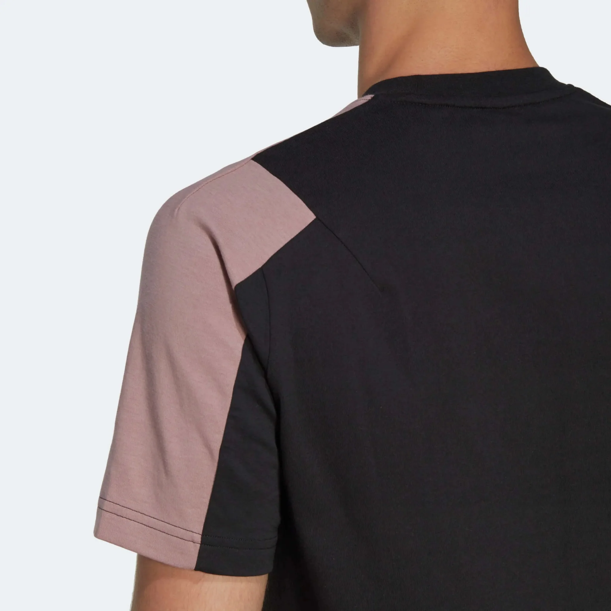 adidas 2022-23 Real Madrid Travel Tee - Black-Purple - Image 5