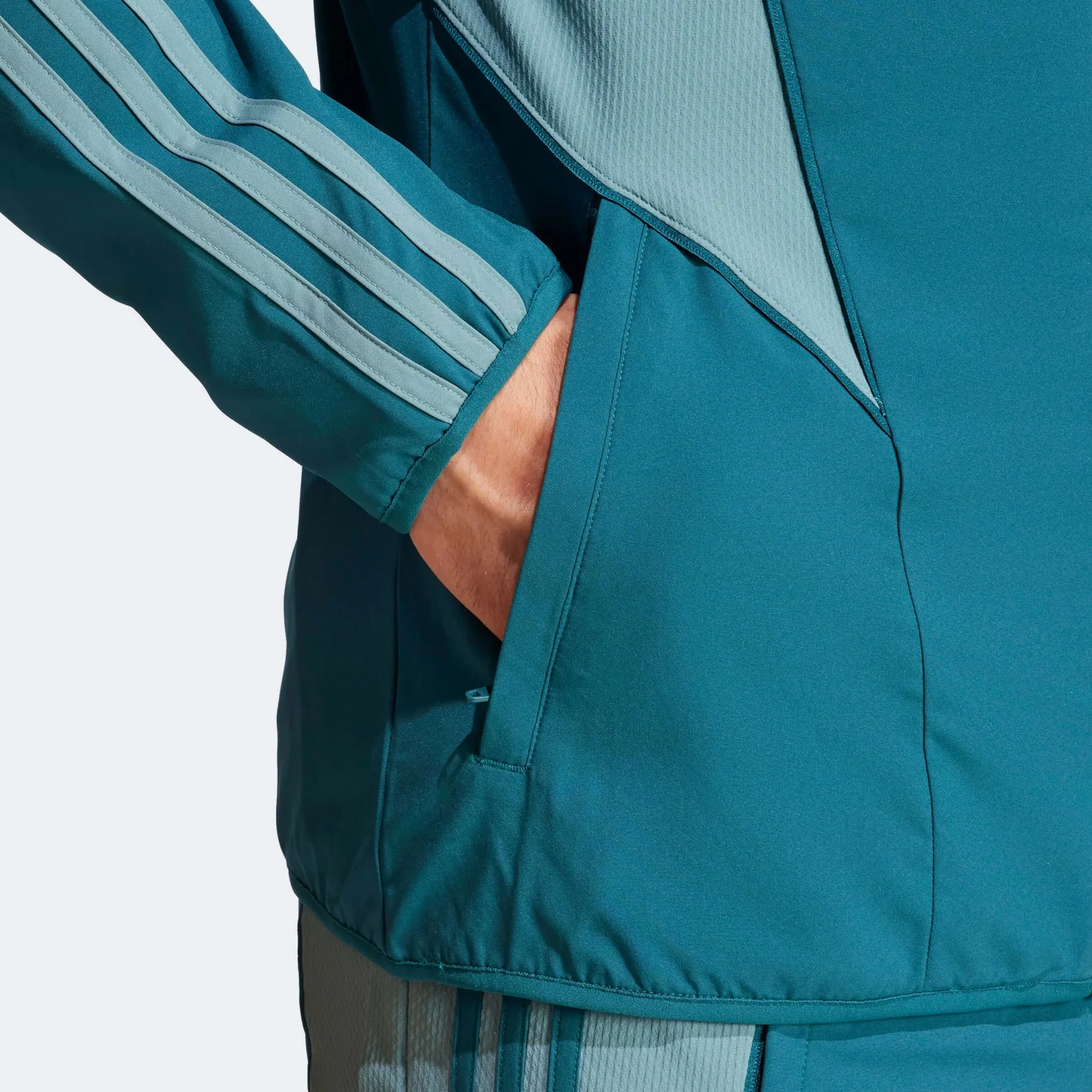 adidas 2023-24 Arsenal Men's EU Anthem Jacket - Image 6