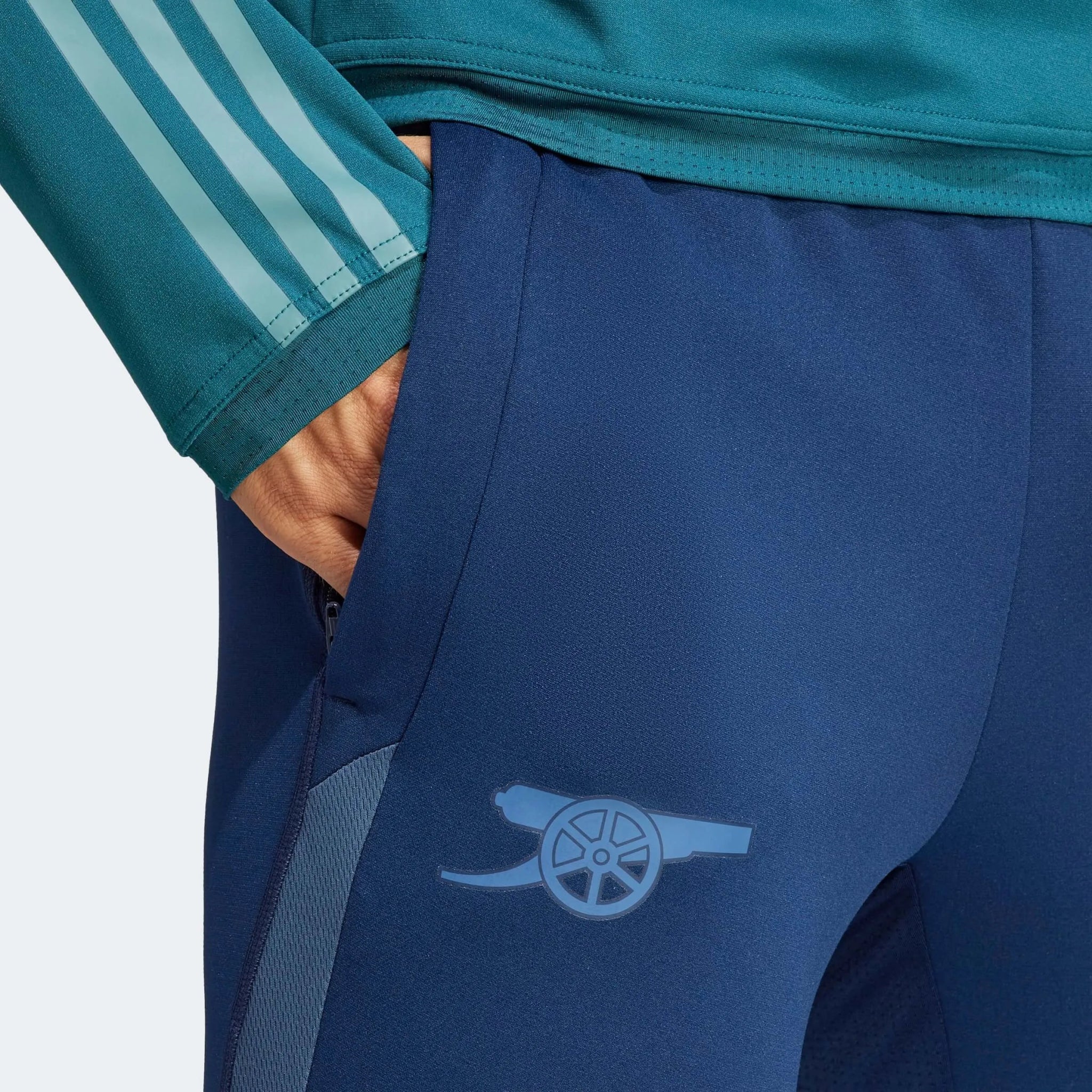 adidas 2023-24 Arsenal Men's EU Training Pants - Image 4