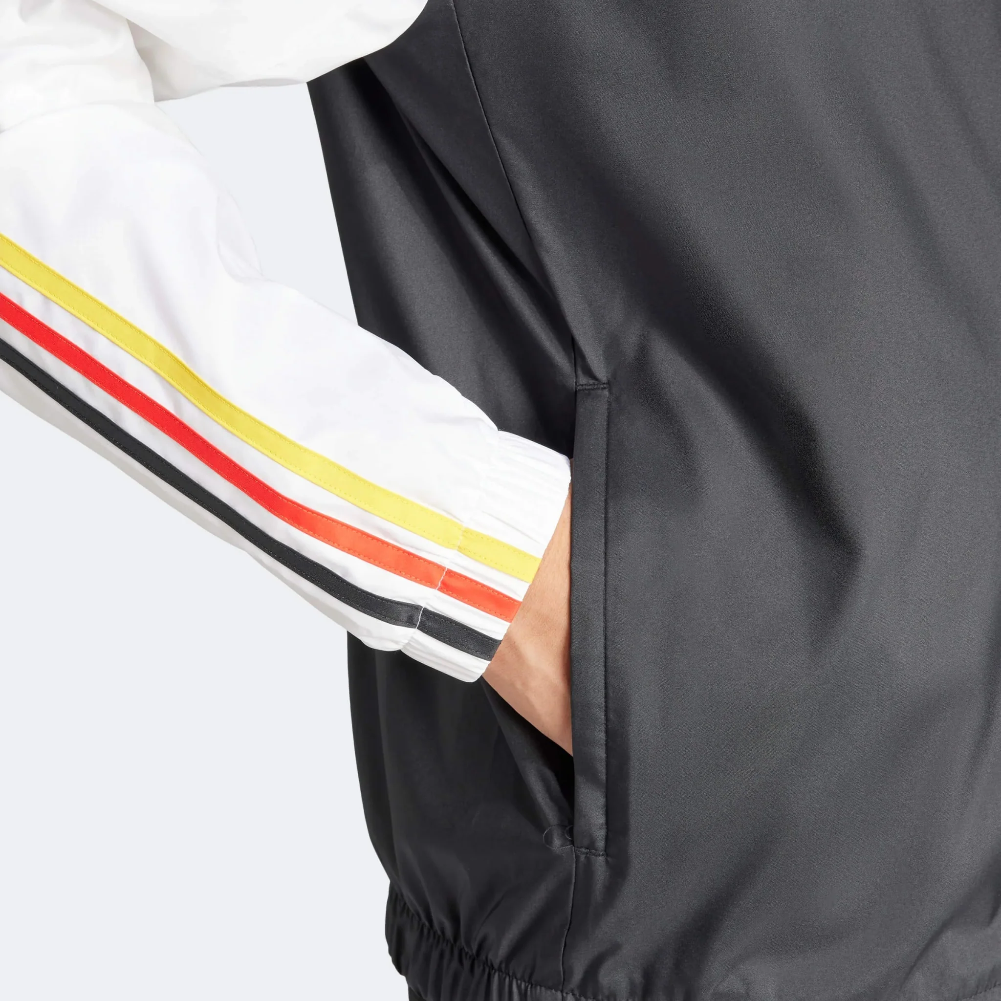 adidas 2023-24 Germany DNA Windbreaker Jacket - Image 5