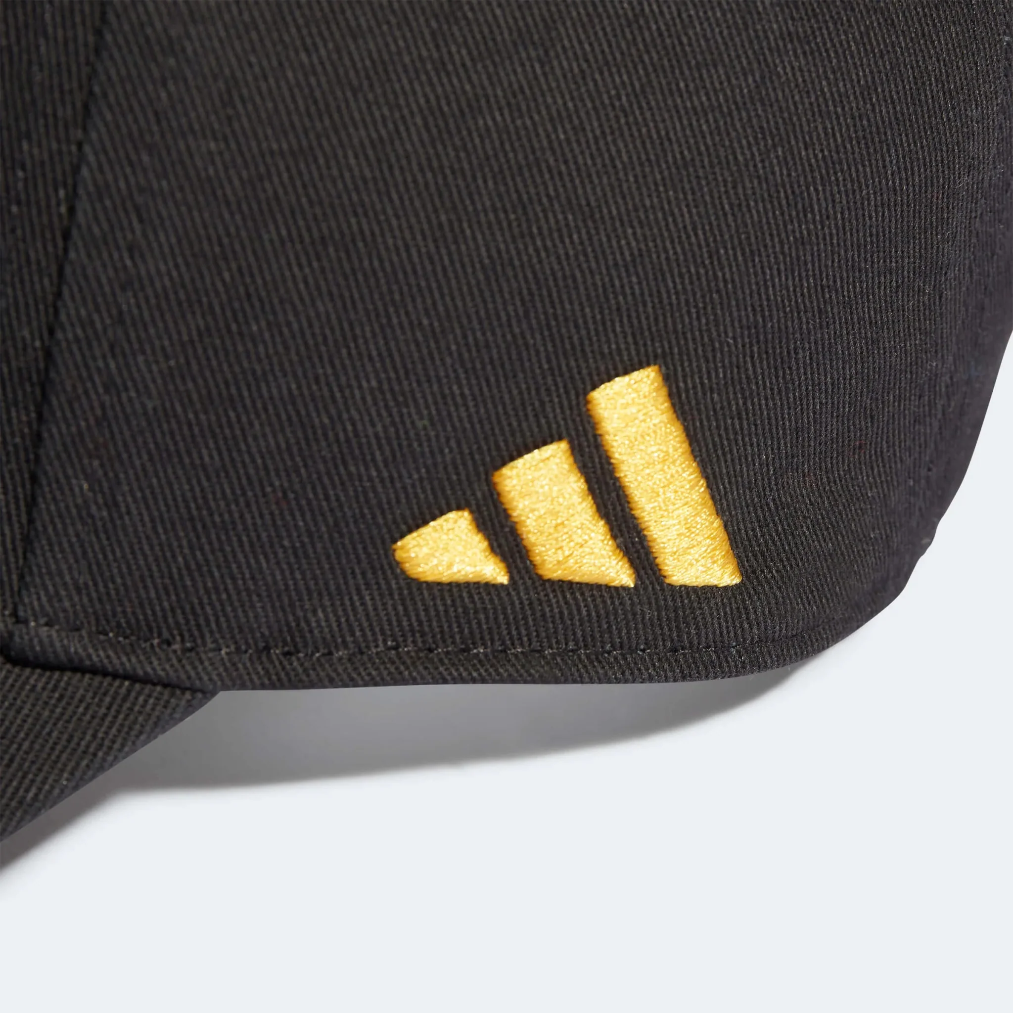 adidas 2023-24 Juventus Baseball Hat - Image 4