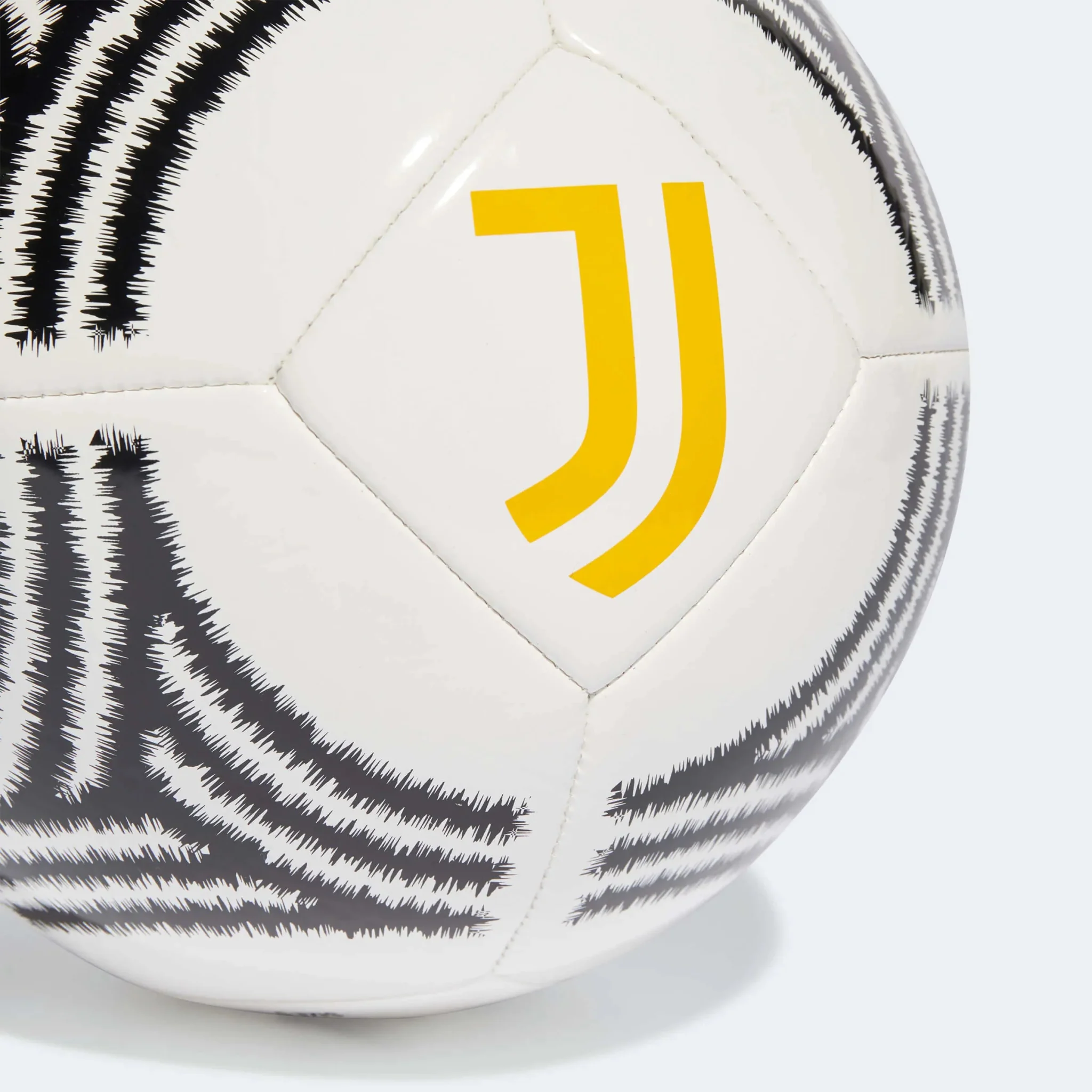 adidas 2023-24 Juventus Home Club Ball - Image 3