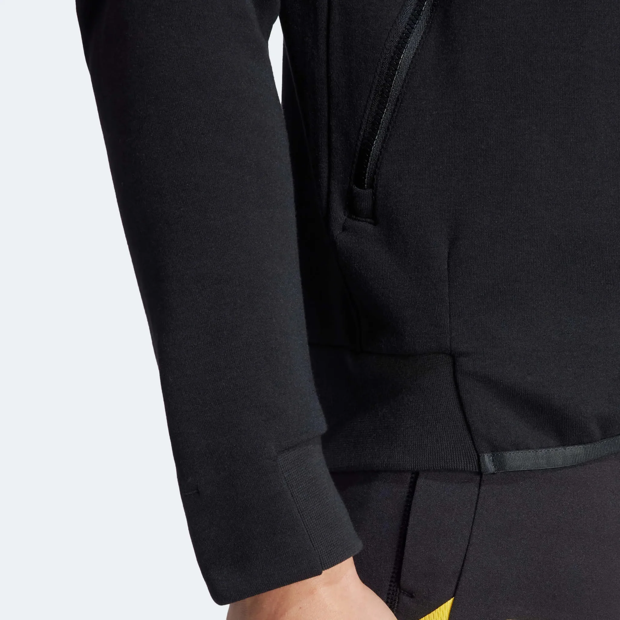adidas 2023-24 Juventus Men's Anthem Jacket - Image 6