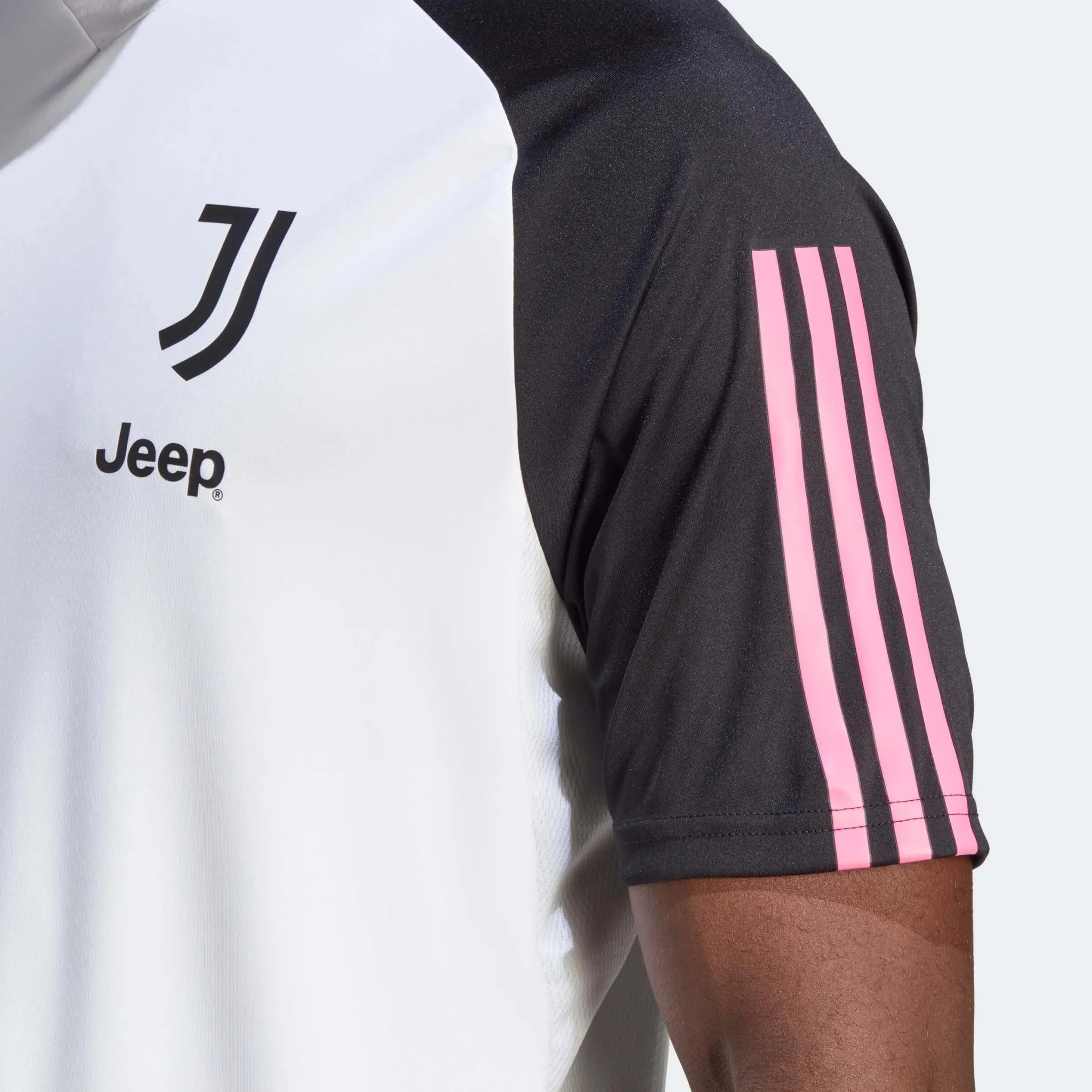 adidas 2023-24 Juventus Men's Training Jersey - Image 4