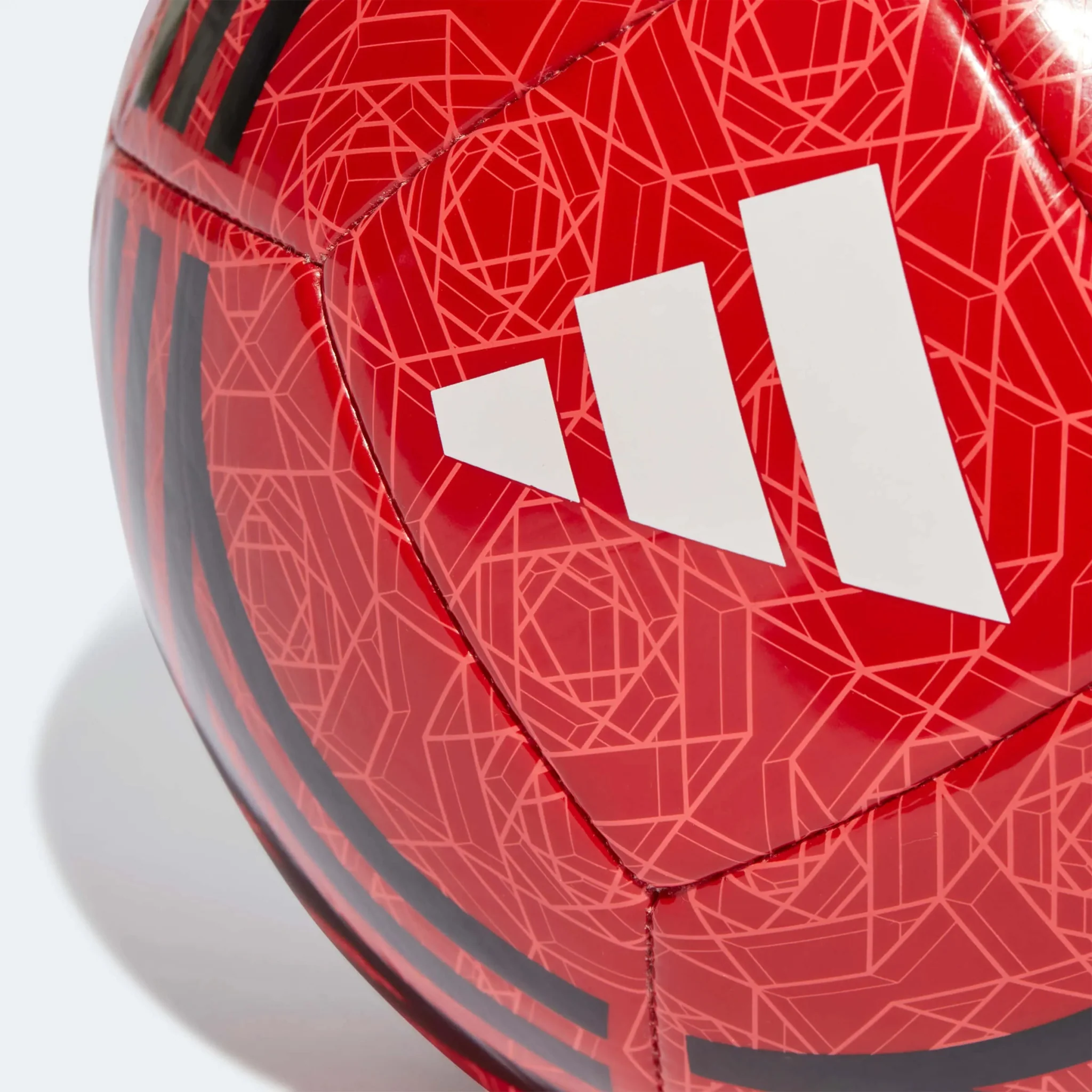 adidas 2023-24 Manchester United Home Club Ball - Image 3