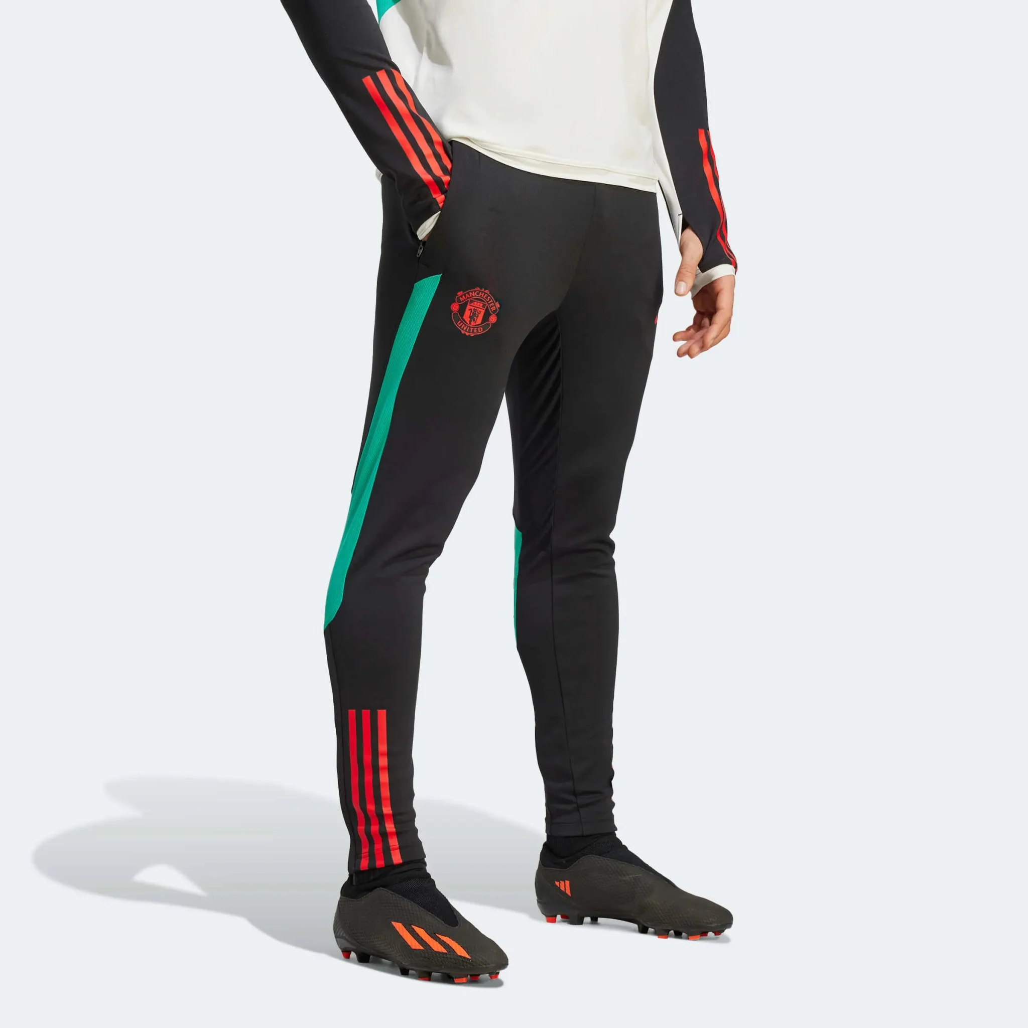 adidas 2023-24 Manchester United Men's Training Pants - Image 2