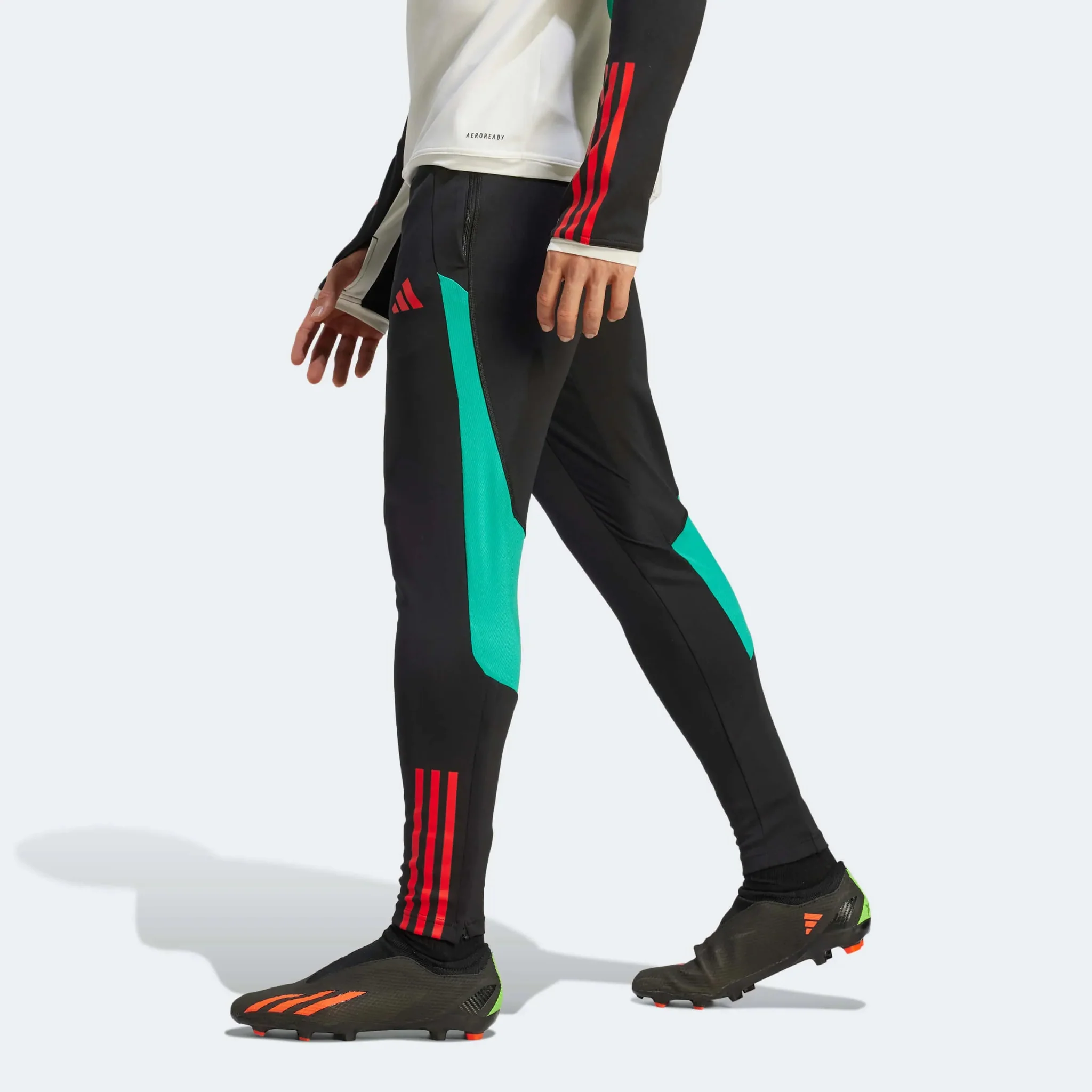 adidas 2023-24 Manchester United Men's Training Pants - Image 3