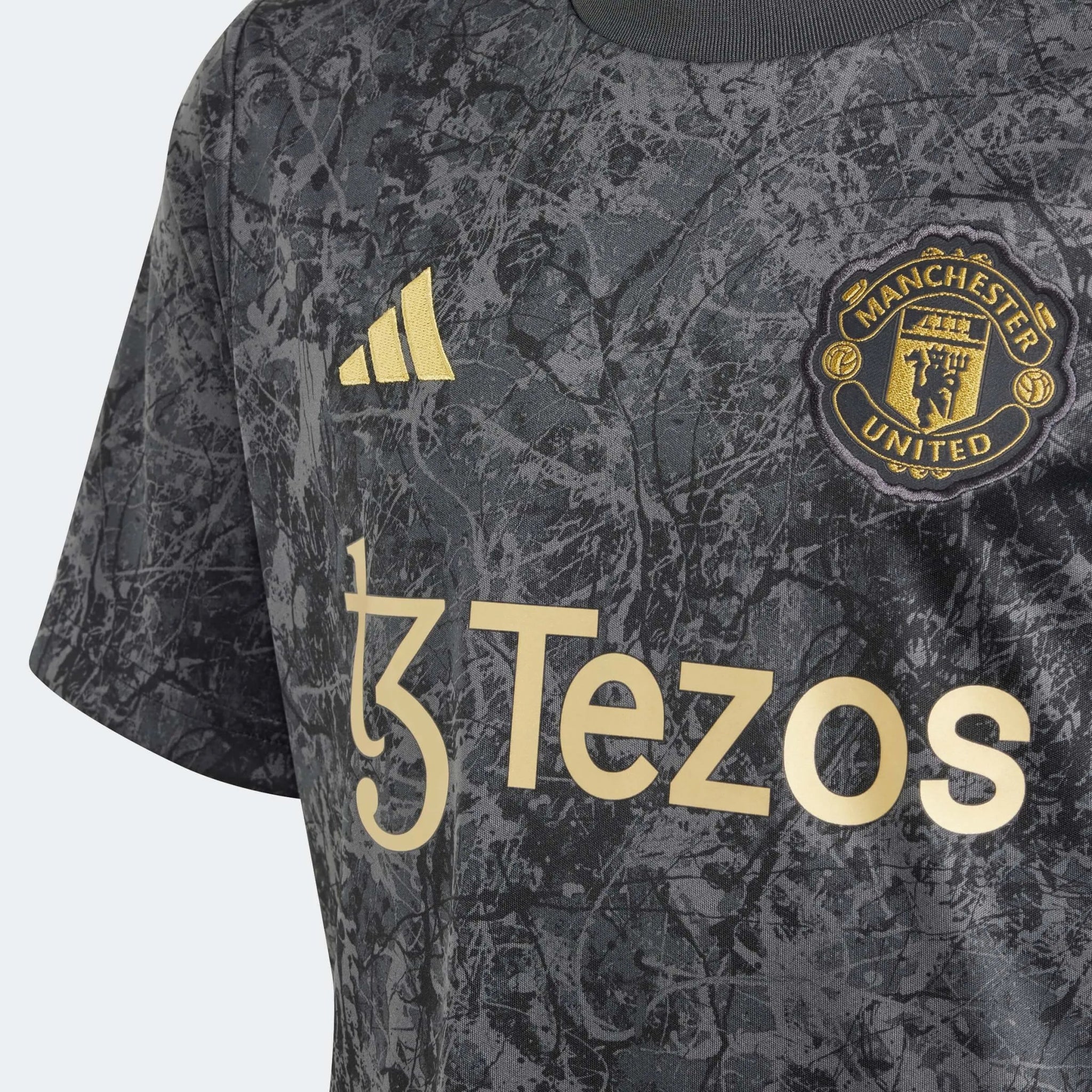 adidas 2023-24 Manchester United Youth SR Pre-Match Jersey - Image 3