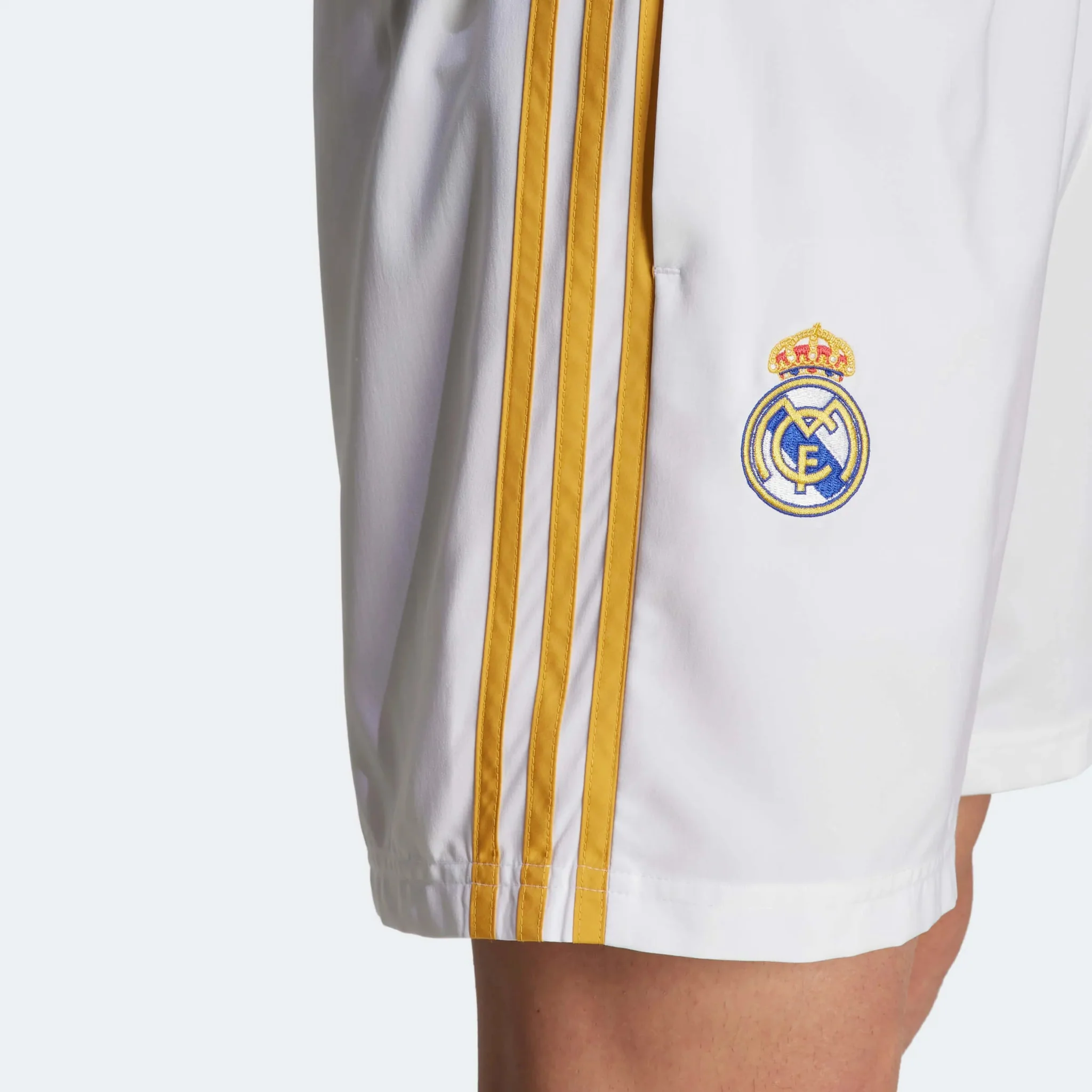 adidas 2023-24 Real Madrid Men's DNA Shorts - Image 5