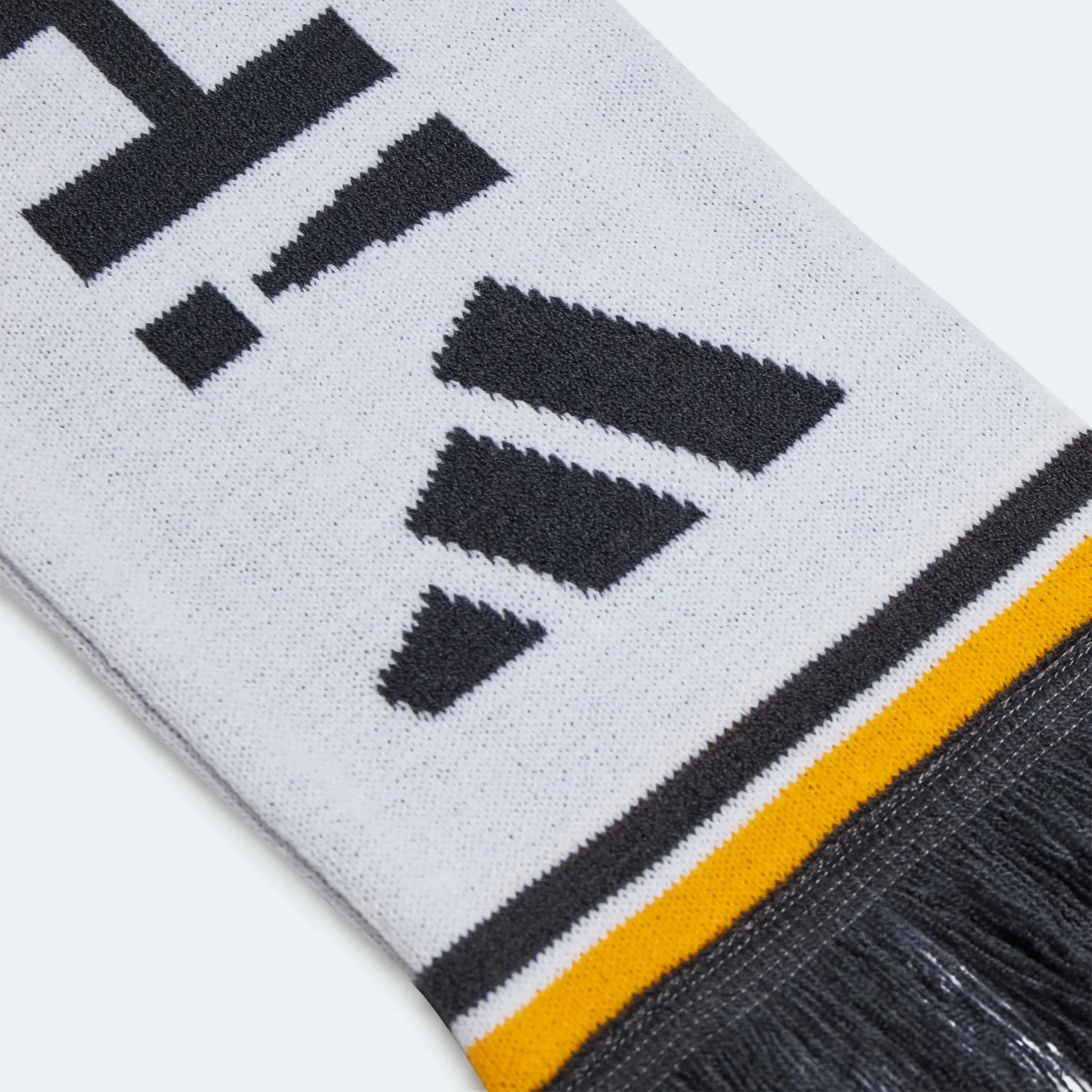 adidas 2023-24 Real Madrid Scarf - Image 3