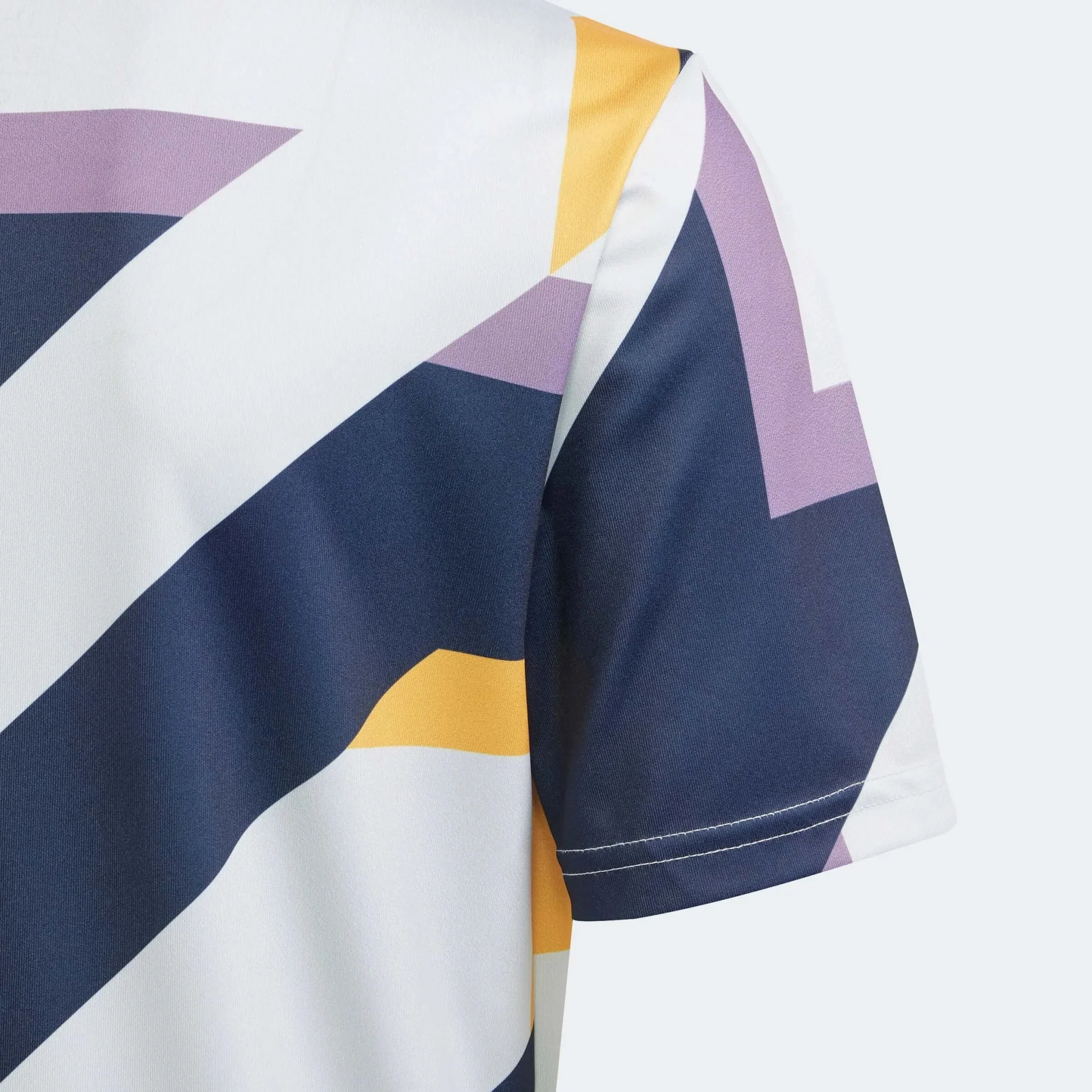adidas 2023-24 Real Madrid Youth Pre-Match Jersey - Image 4
