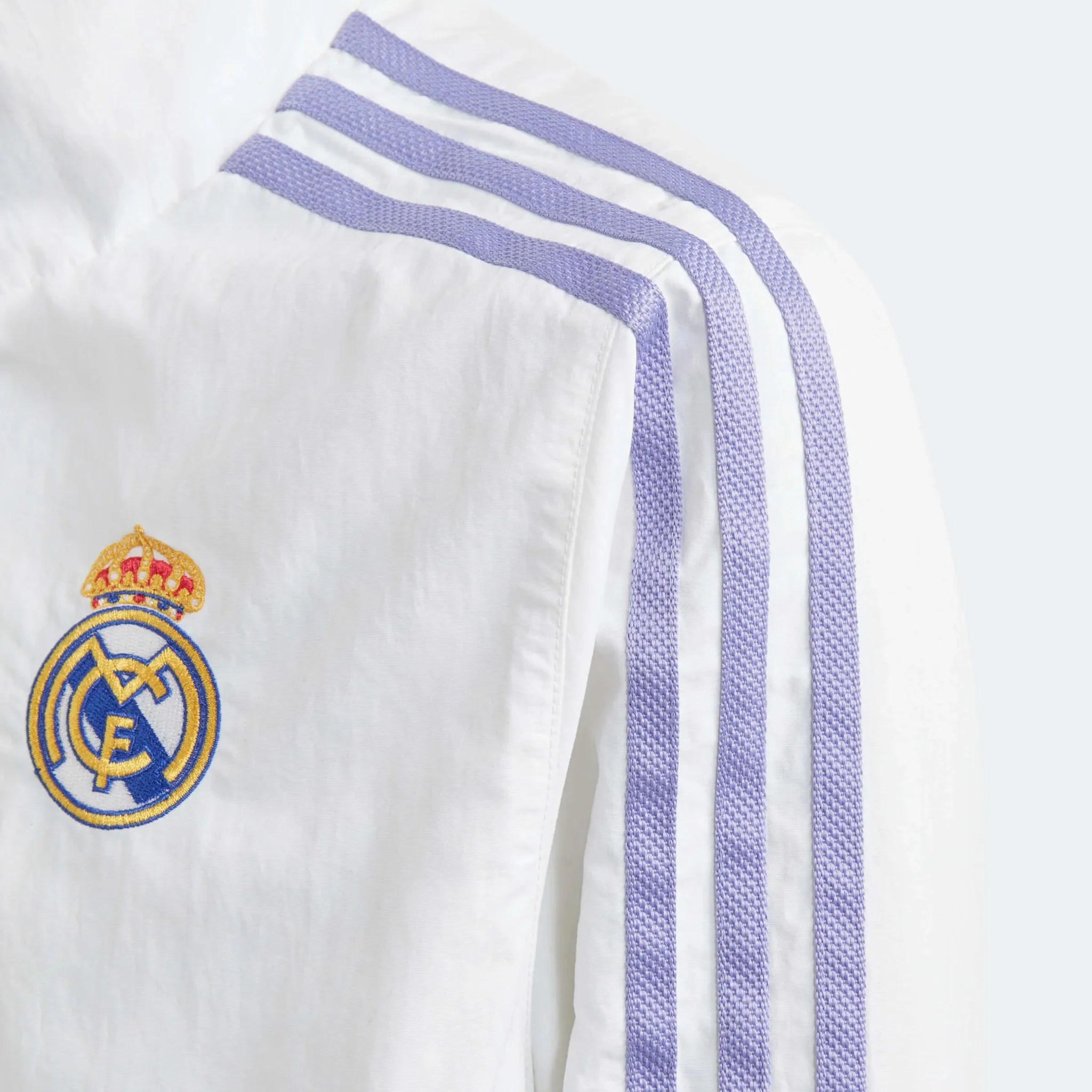 adidas 2023 Real Madrid Youth Reversible Anthem Jacket - White - Image 4