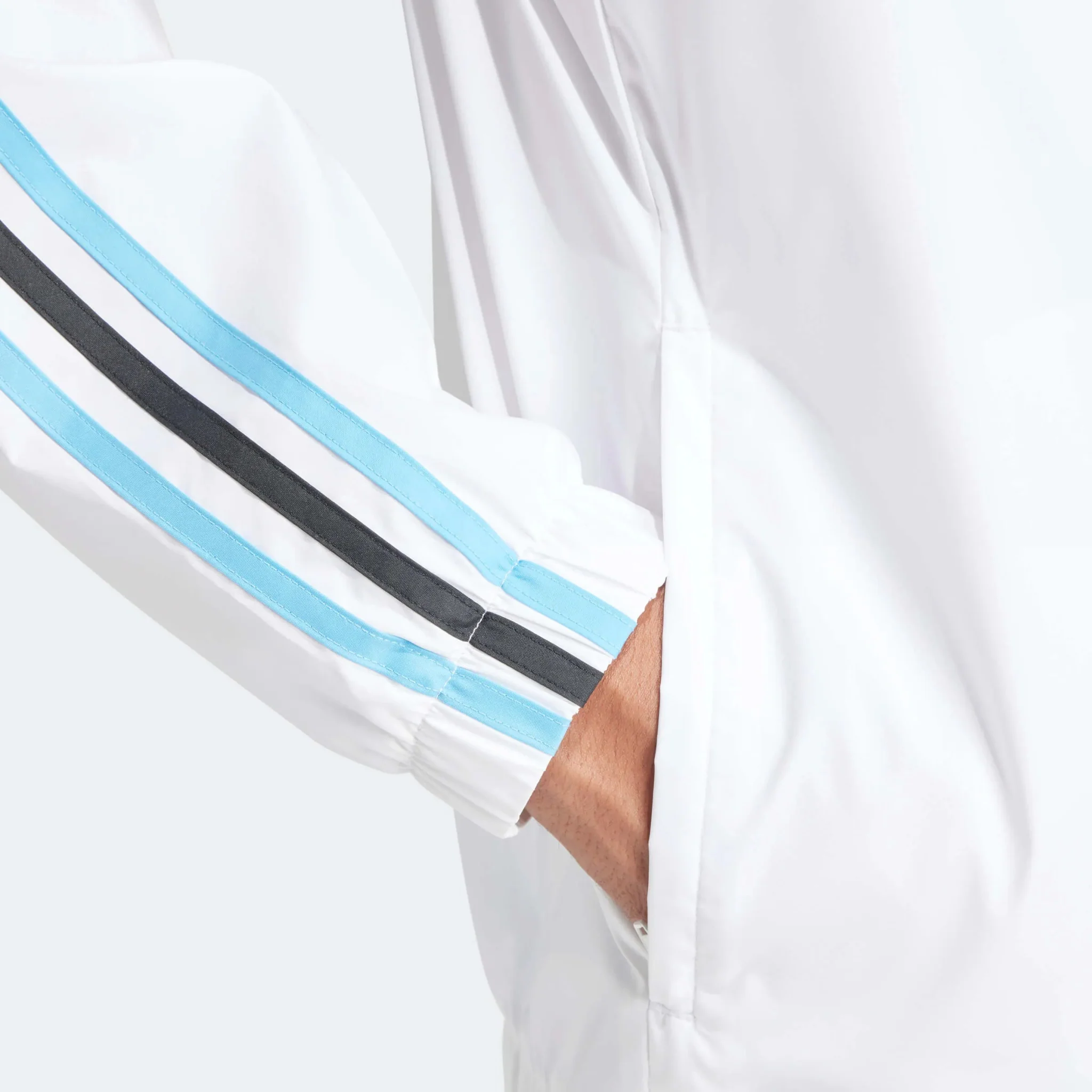 adidas 2023-24 Argentina Men's DNA Windbreaker - Image 6