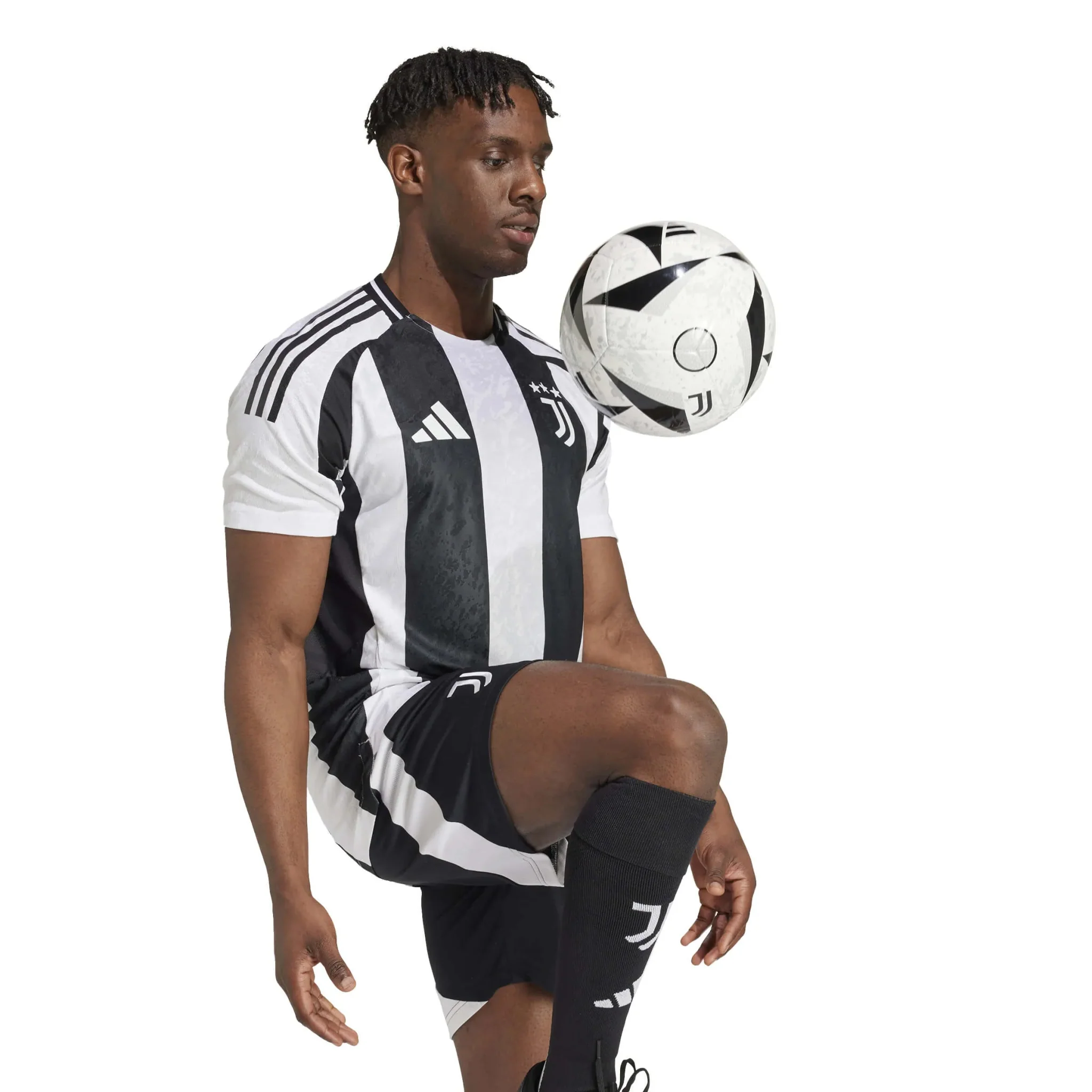 adidas 2024-25 Juventus Men's Authentic Home Jersey - Image 4