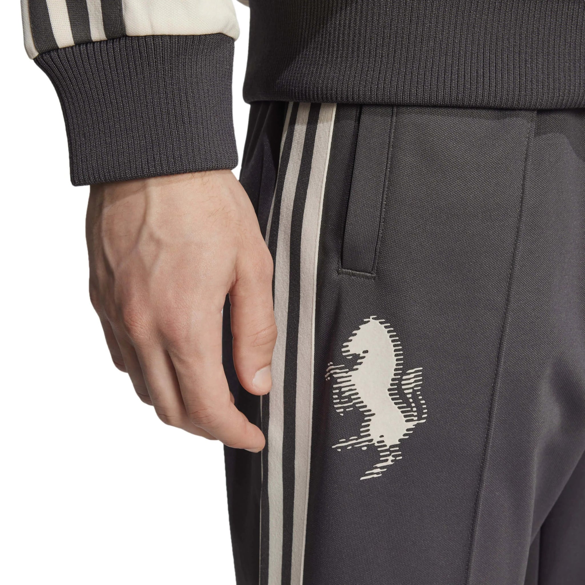 adidas 2024-25 Juventus Men's Originals Track Pants - Image 4