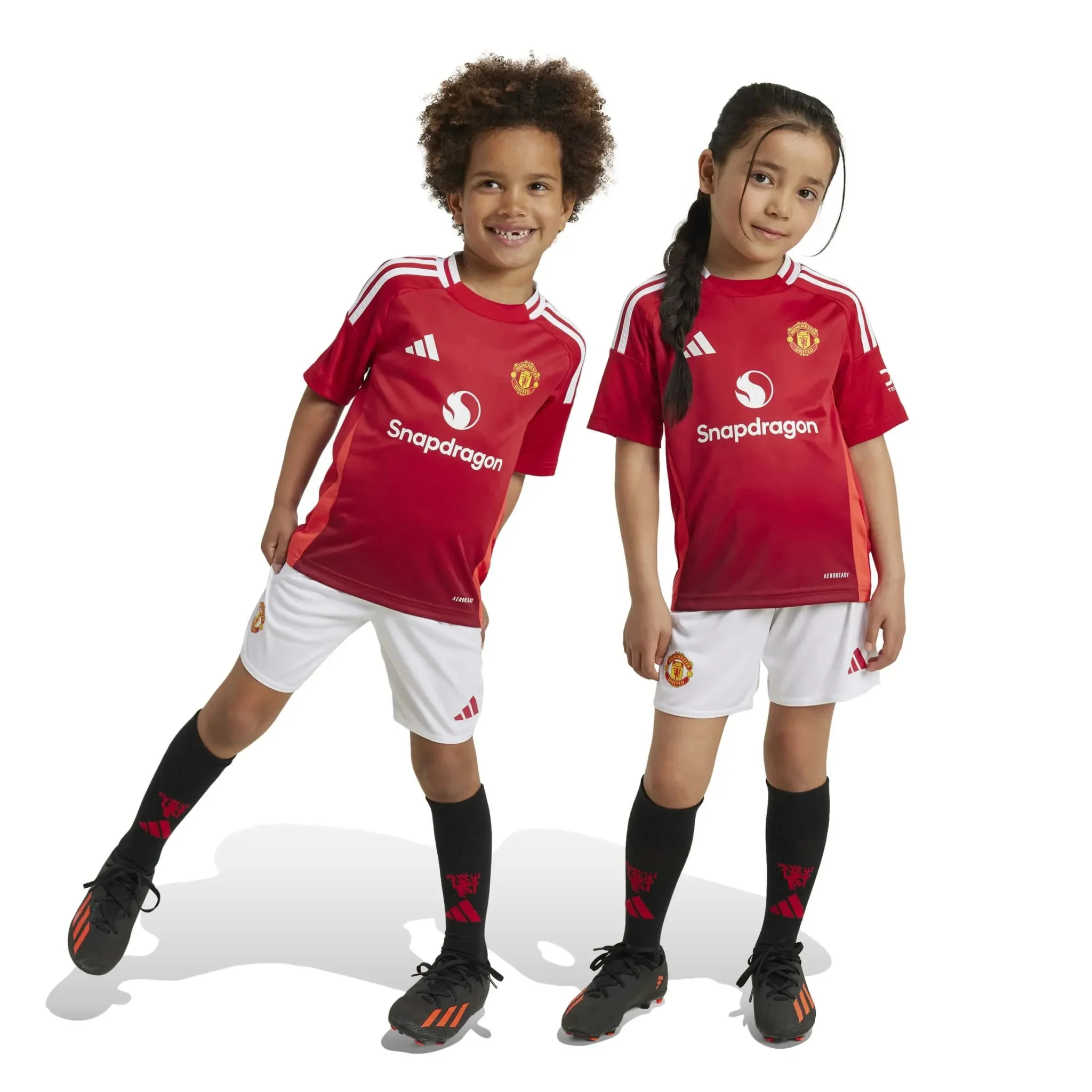 adidas 2024-25 Manchester United Kids' Home Mini Kit - Image 4