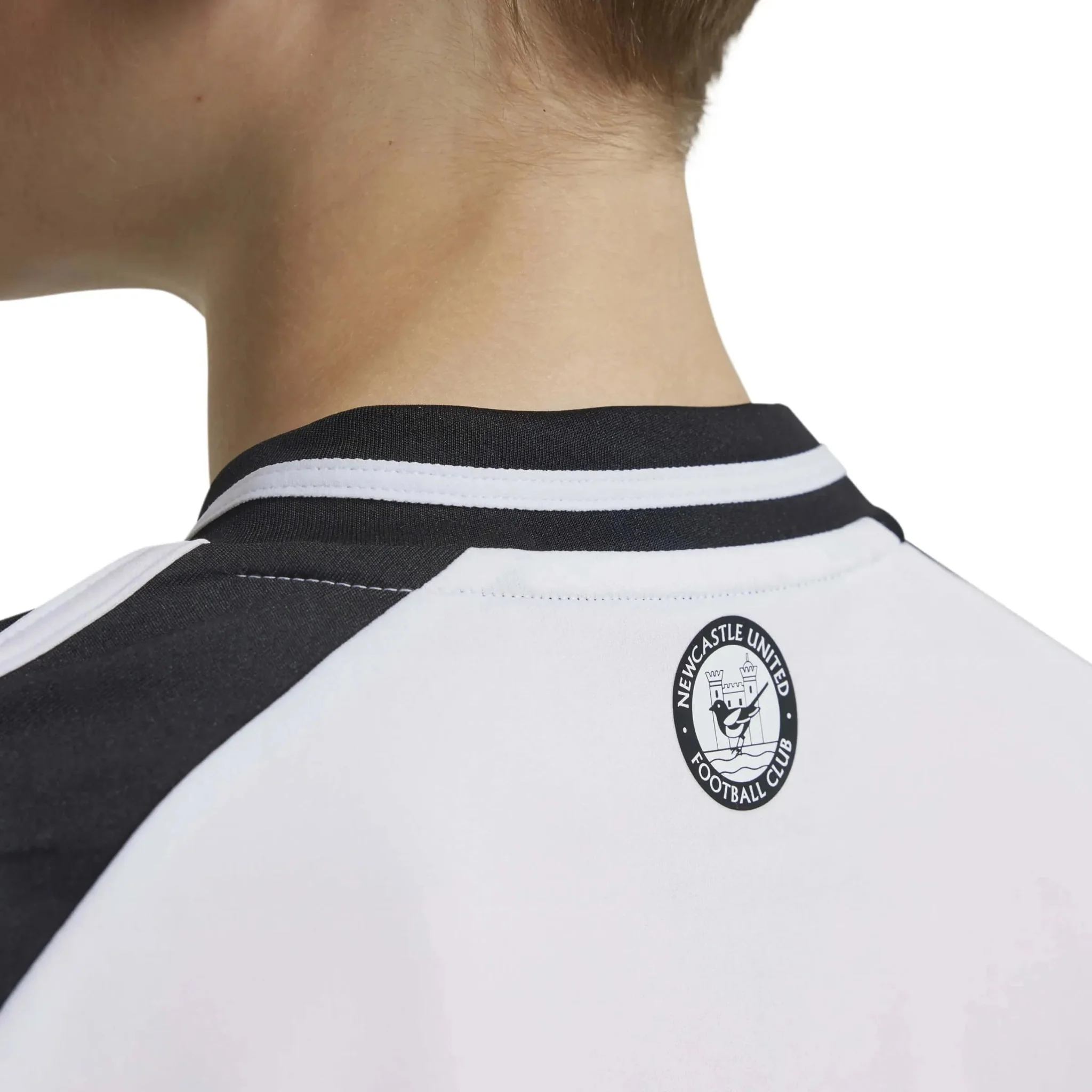 adidas 2024-25 Newcastle Youth Stadium Home Jersey - Image 6