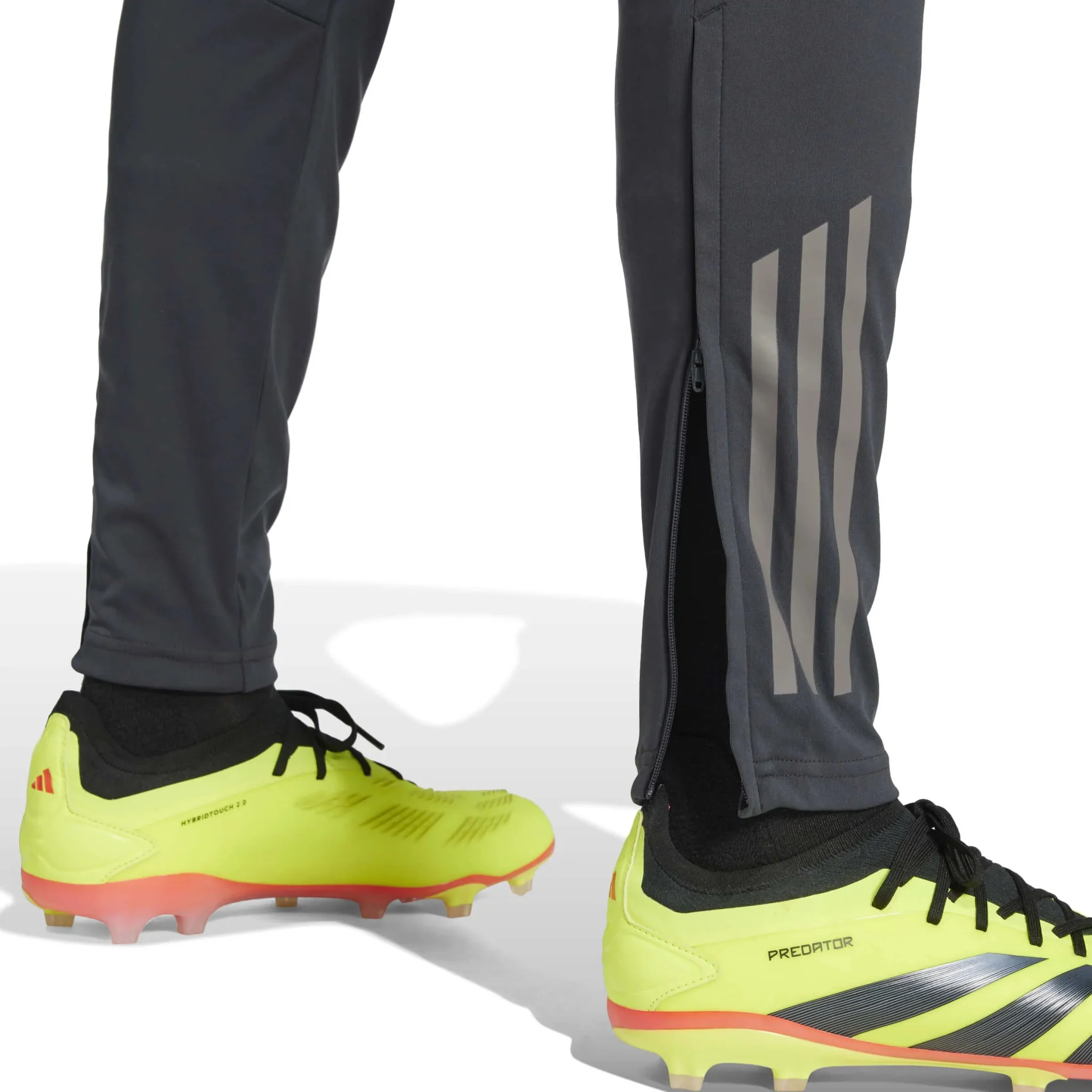 adidas 2024-25 Real Madrid Men's EU Training Pants - Image 6