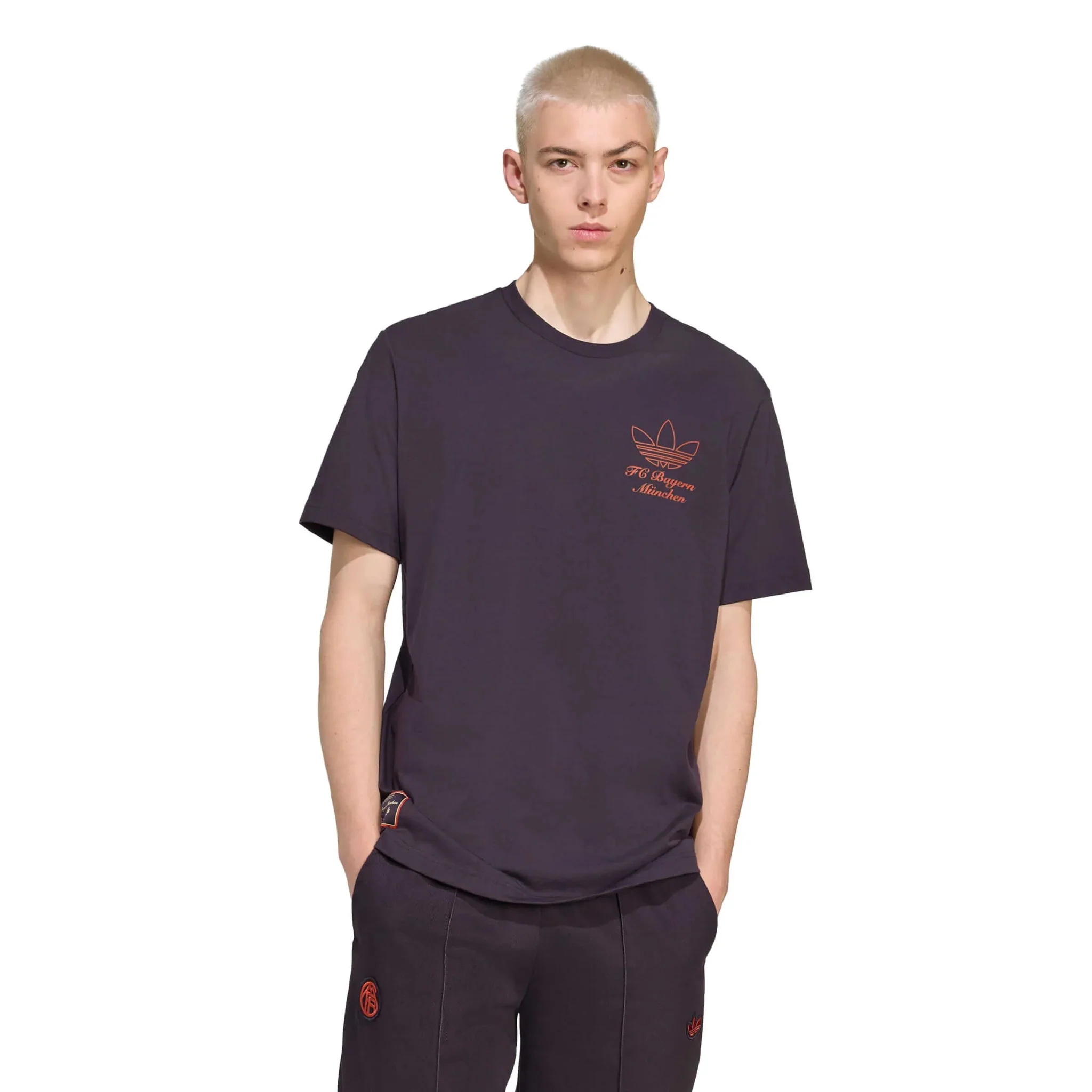 adidas 2025-26 Bayern Munich Men's Icon Graphic Tee - Image 2