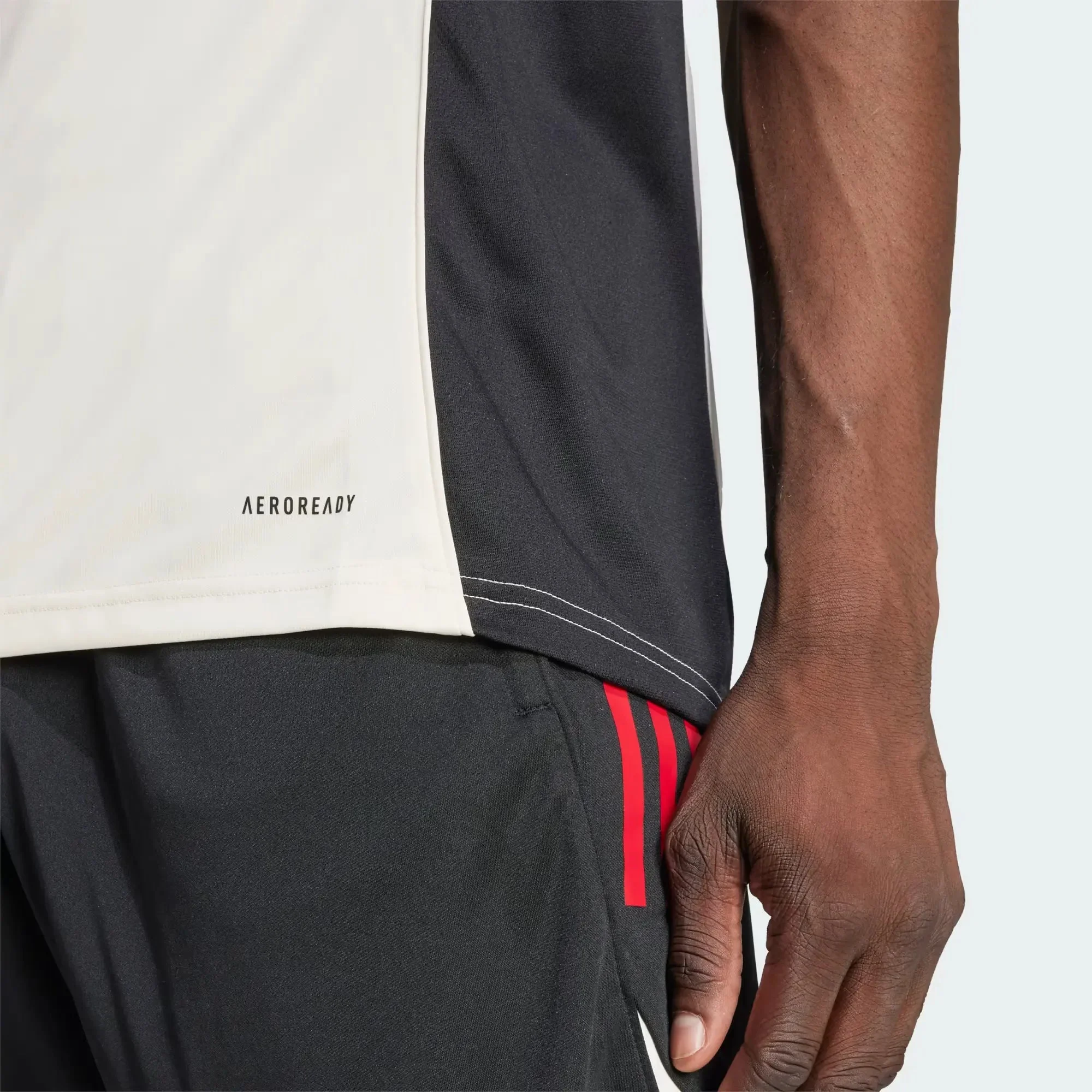 adidas 2025-26 Liverpool Men's Training Soccer Jersey - Image 7