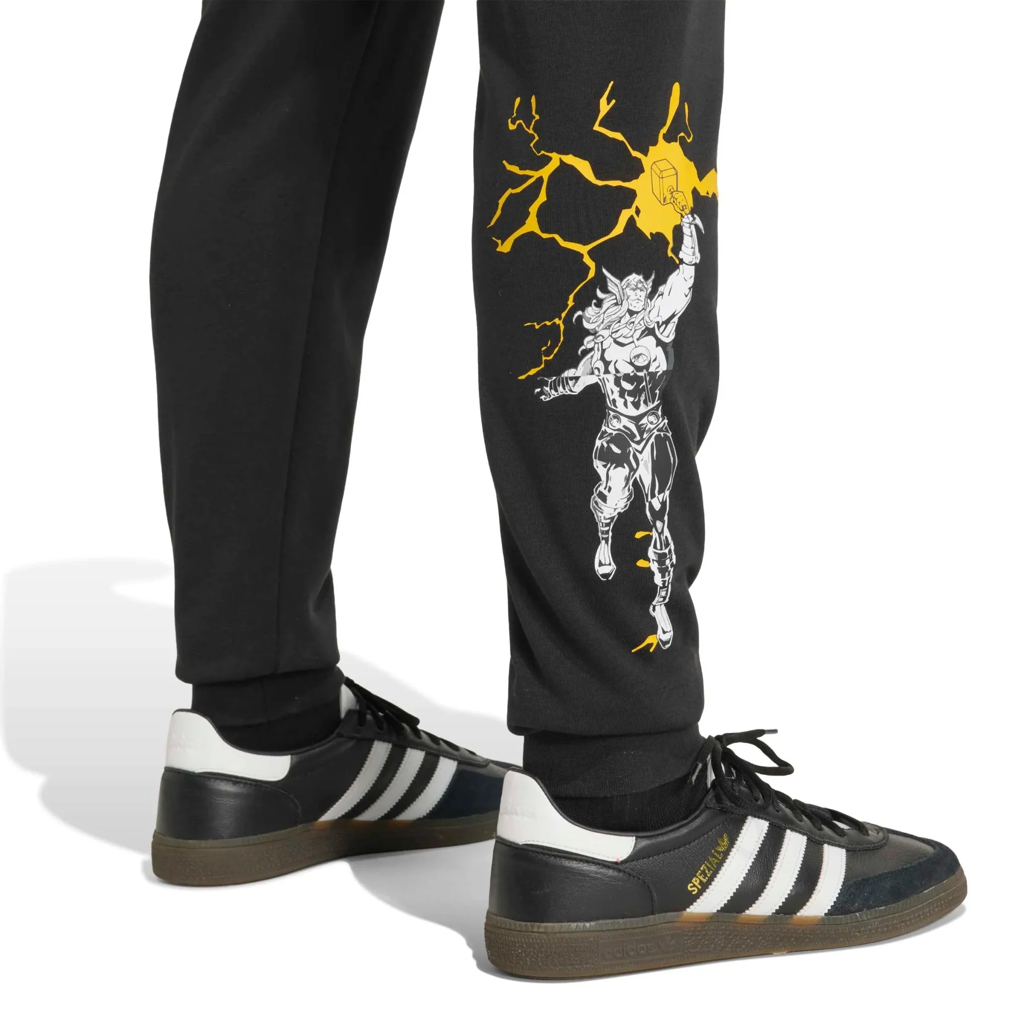 adidas 2025-26 Real Madrid Men's Avengers Pants - Image 5
