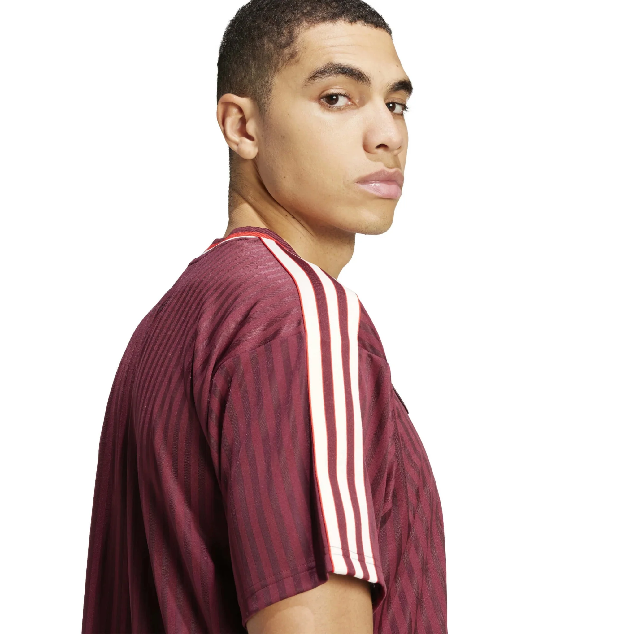 adidas 2025 Bayern Munich Men's Icon Soccer Jersey - Image 8