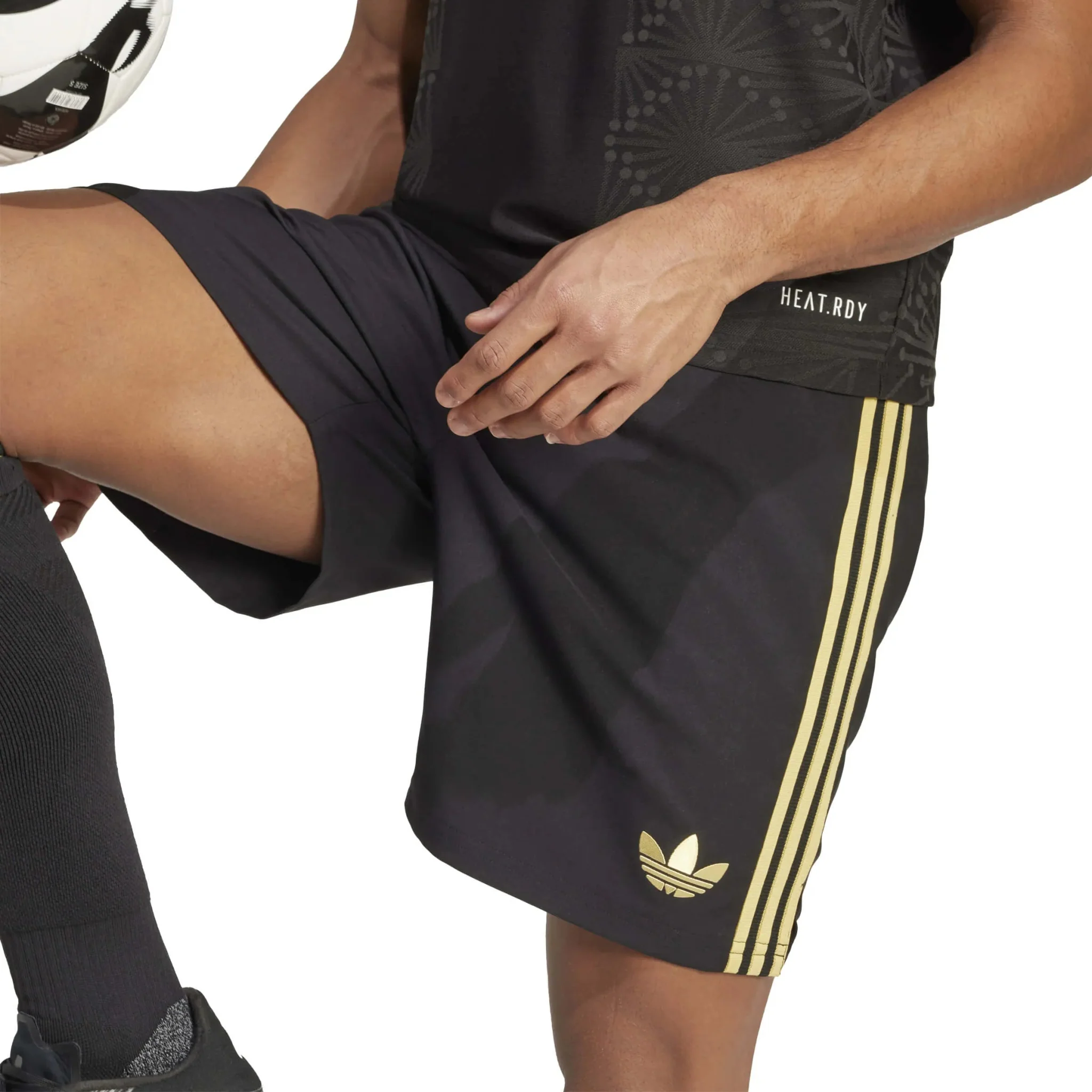 adidas 2025 Mexico Men's Gold Shorts - Image 6