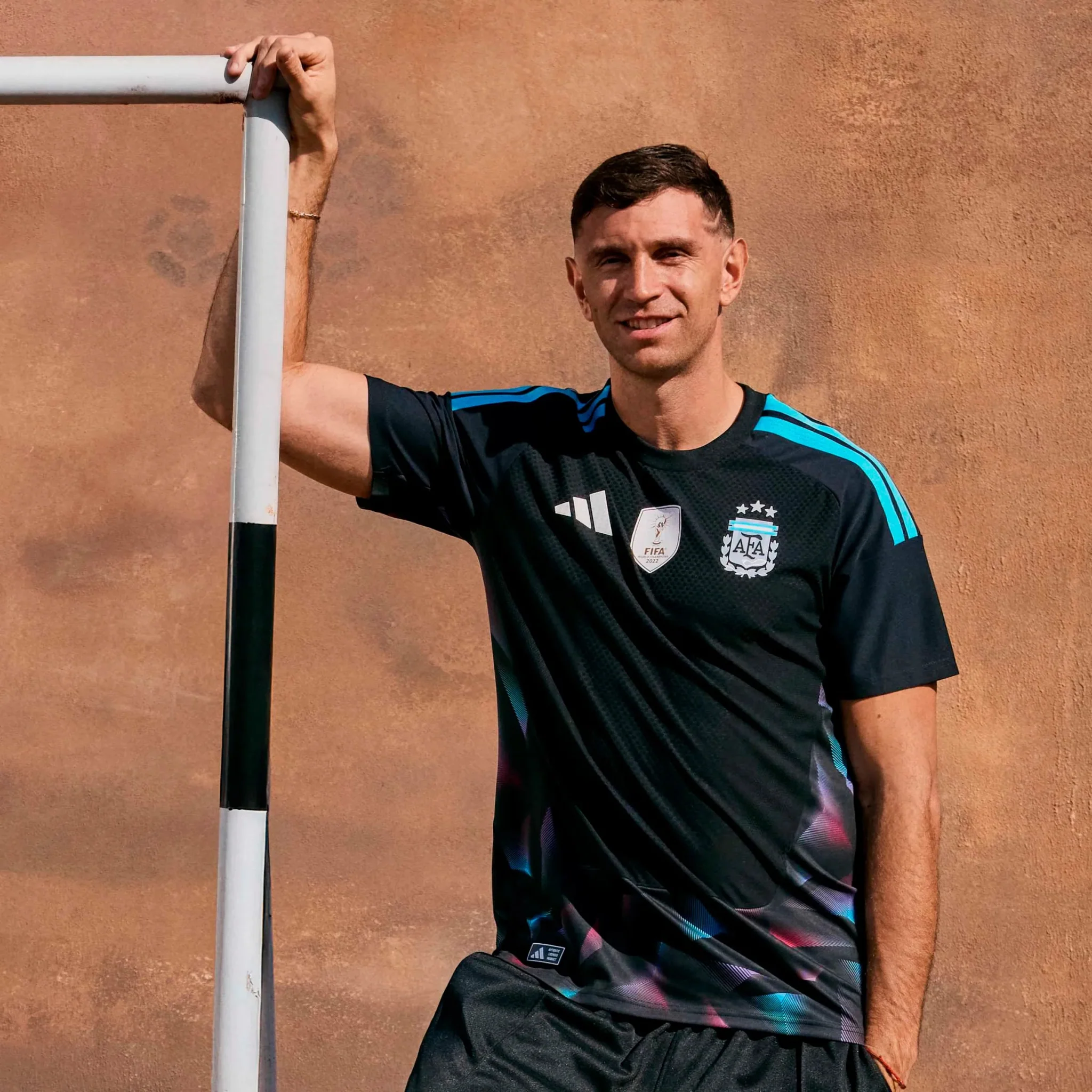 adidas 2026 Argentina Men's Stadium Home Goalkeeper Soccer Jersey - Image 7