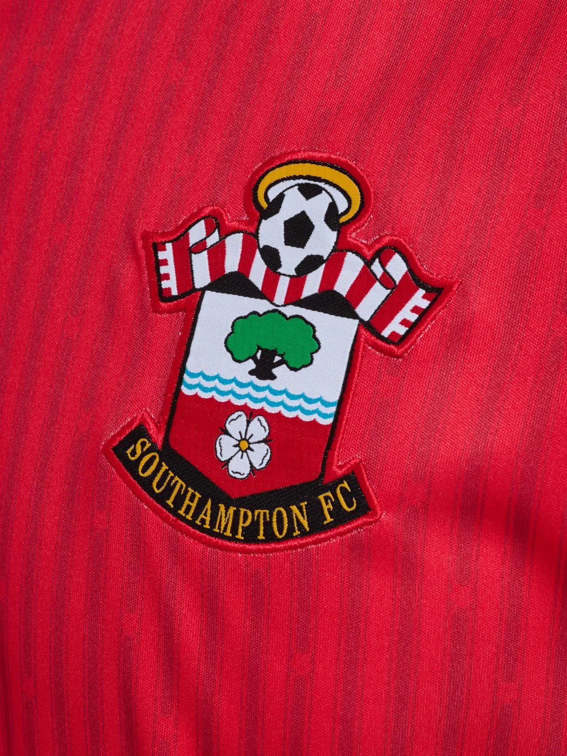 Hummel 2023-24 Southampton Stadium Home Jersey - Image 6