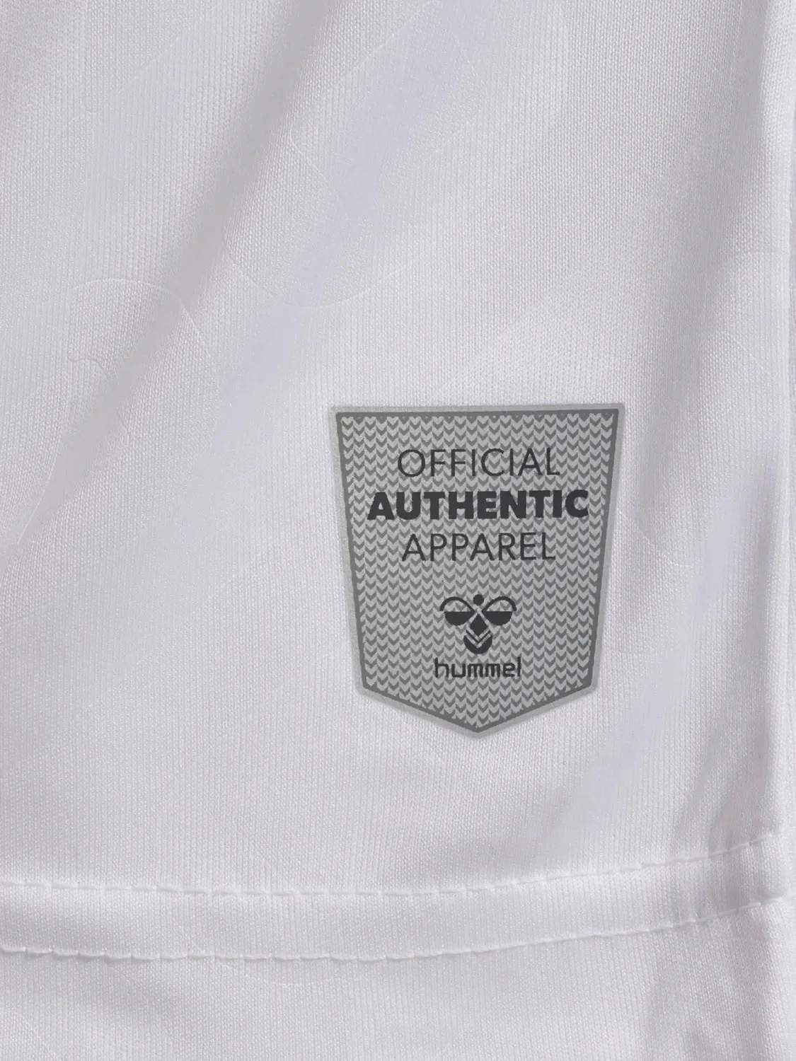 Hummel 2023-24 SV Werner Bremen Mens Stadium Away Jersey - Image 7