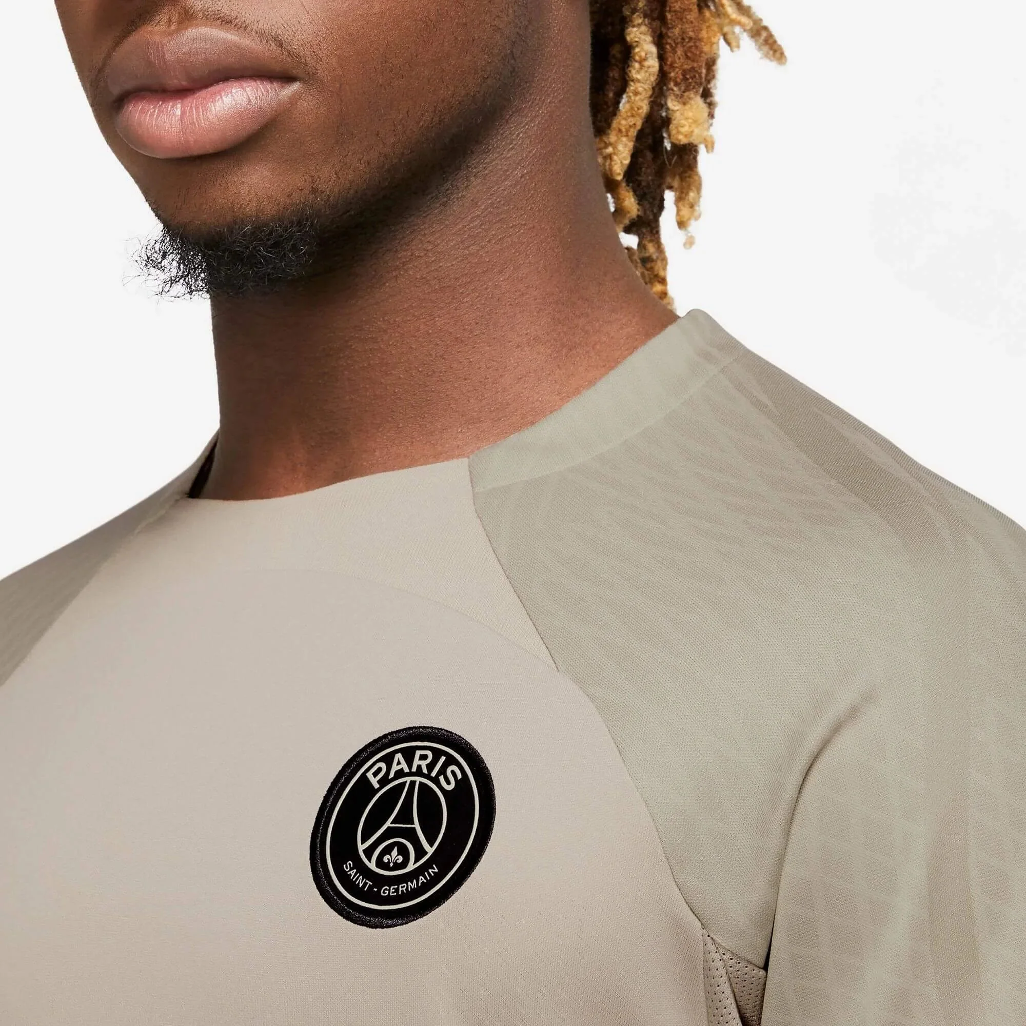 Jordan 2023-24 PSG Men's Dri-Fit Third Training Top - Image 3