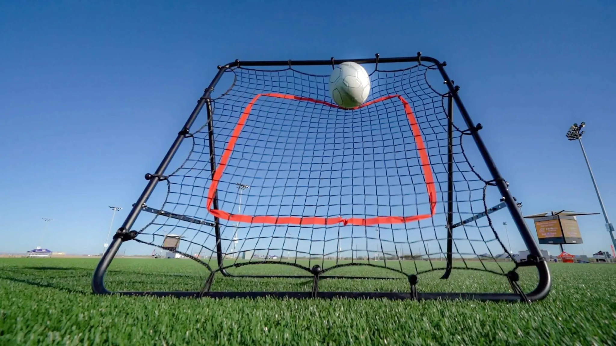 Kwik Goal CFR-1 Rebounder - Image 3