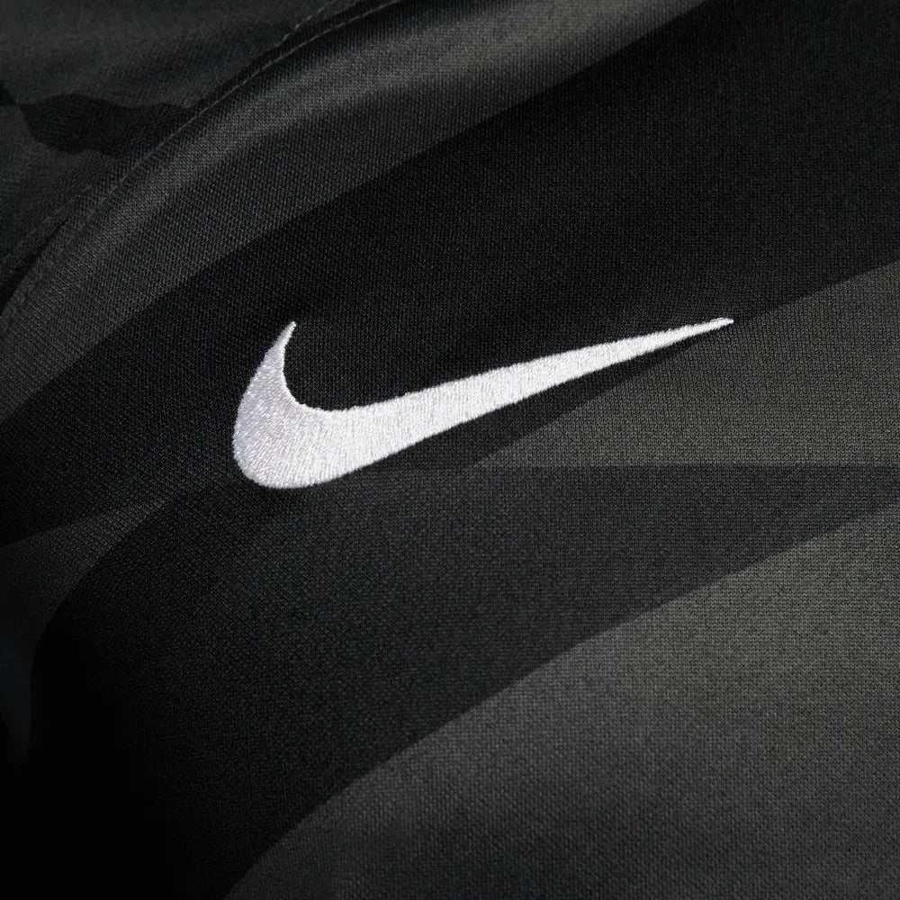 Nike 2023-24 Barcelona Men's Goalkeeper Jersey - Image 5