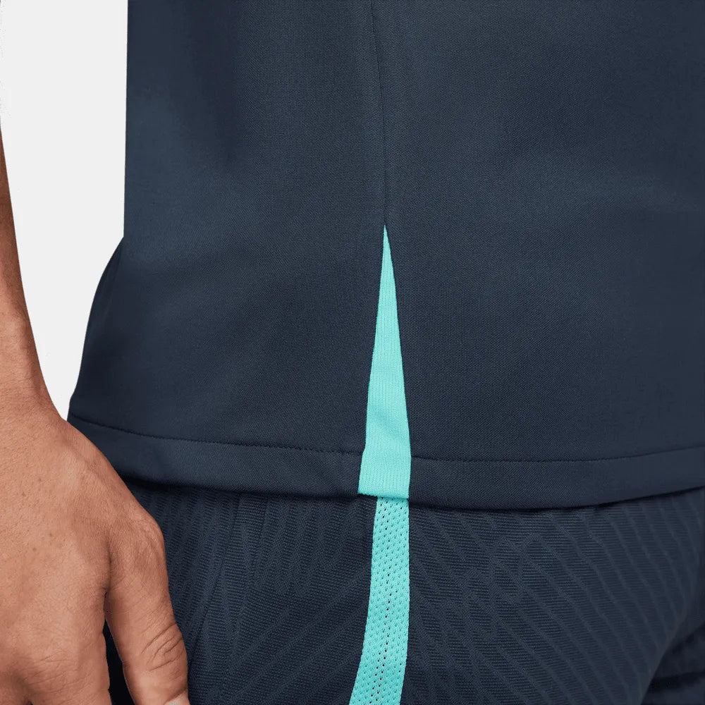 Nike 2023-24 Barcelona Men's Strike Training Jersey - Image 8