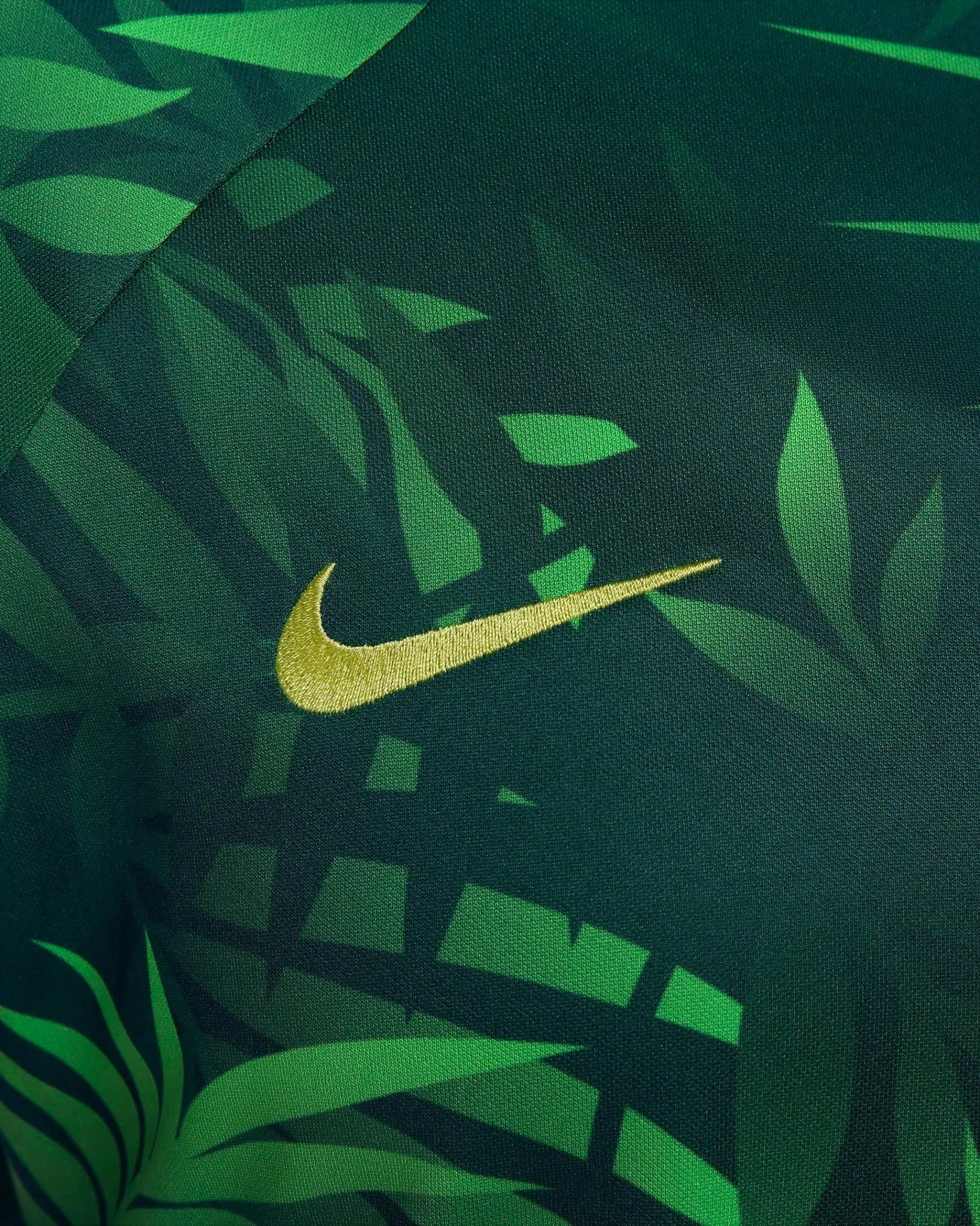 Nike 2023-24 Brazil Women's Academy Pre-Match Jersey - Image 5