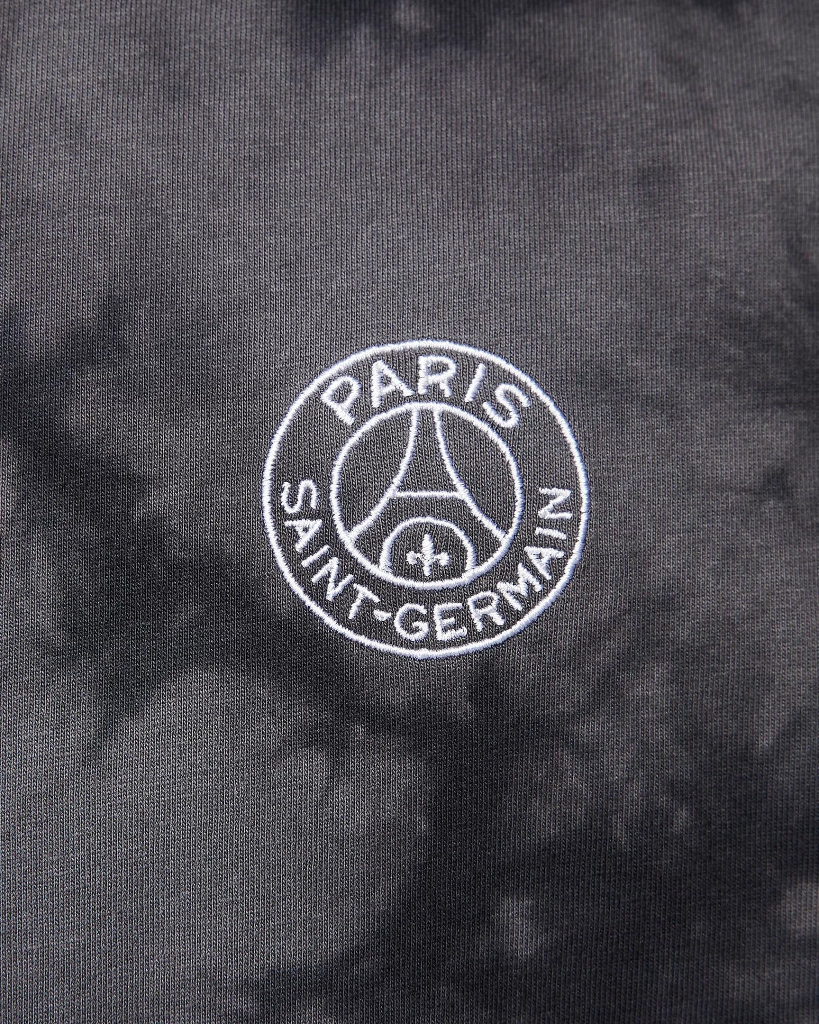 Nike 2023-24 PSG Men's Essential T-Shirt - Image 3