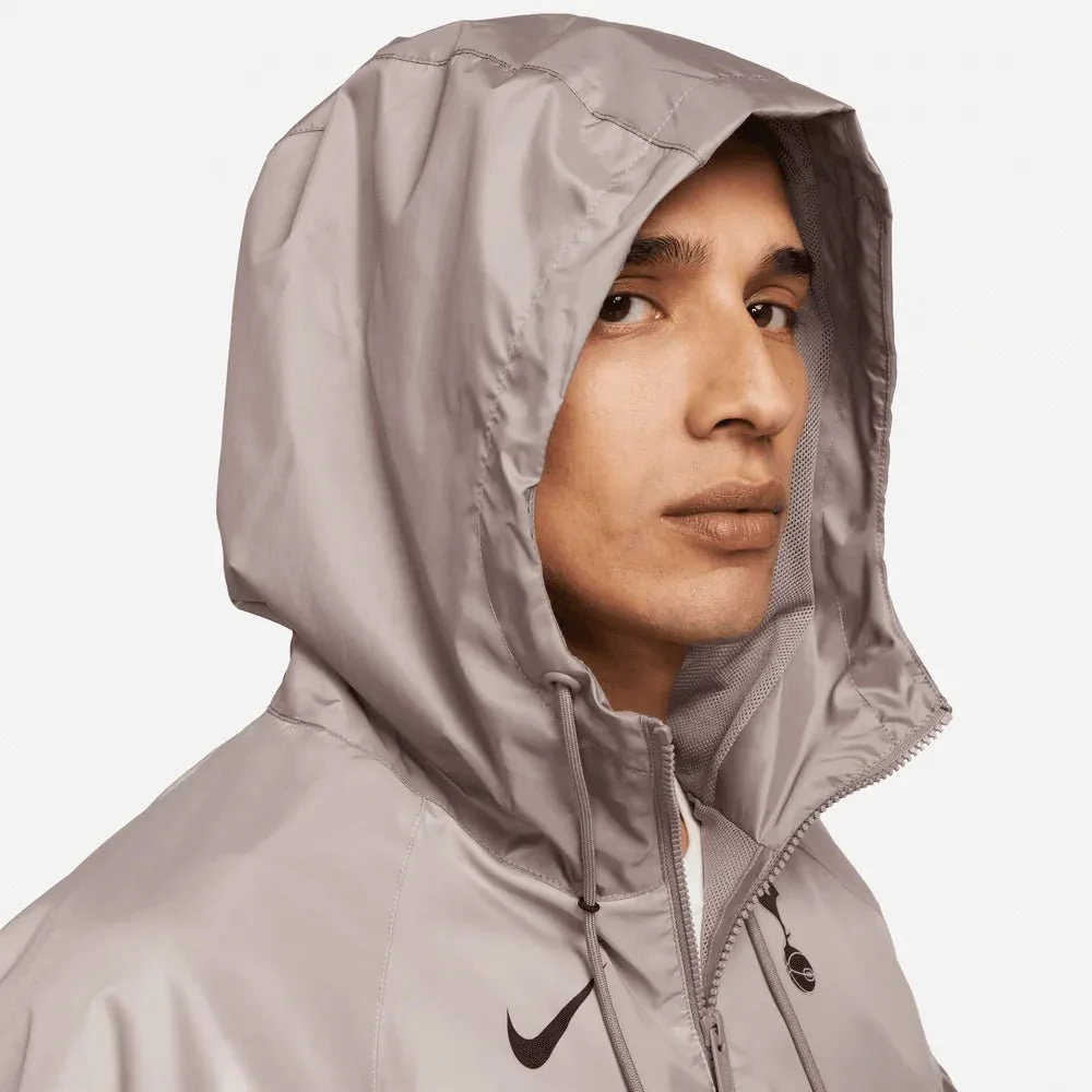 Nike 2023-24 Tottenham Men's Sport Essentials Windrunner Jacket - Image 4