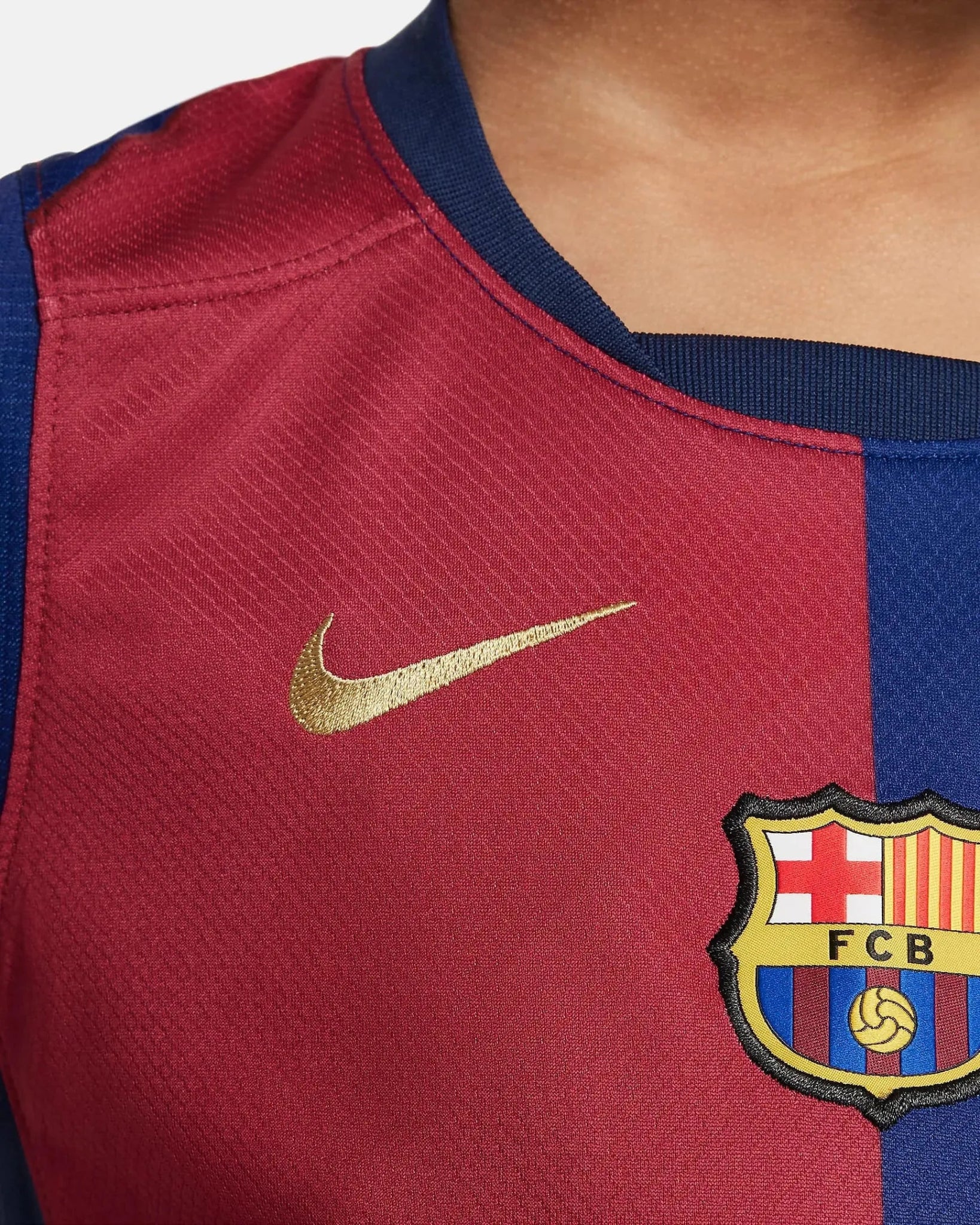 Nike 2024-25 Barcelona Little Kids' Stadium Home Kit - Image 7
