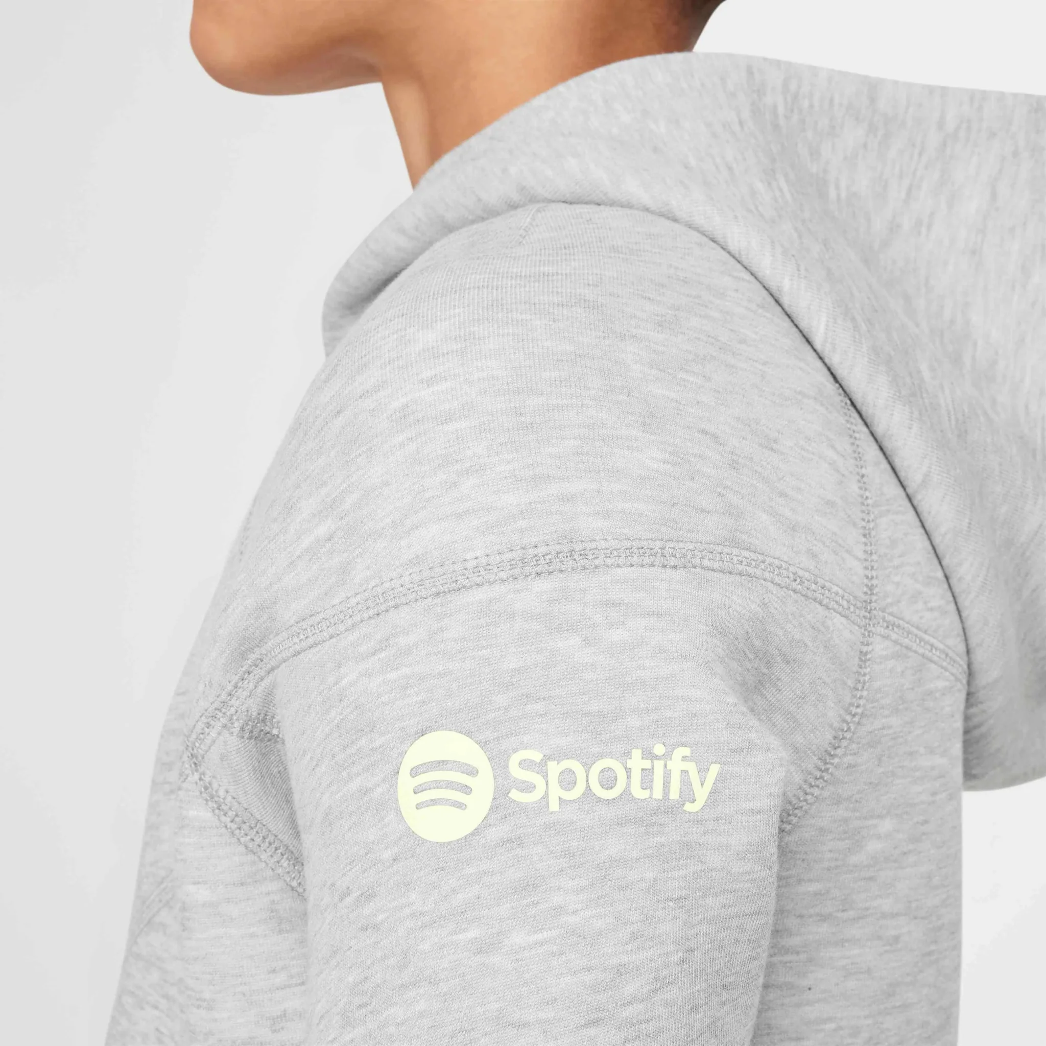Nike 2024-25 Barcelona Youth Tech Fleece Hoodie - Image 5