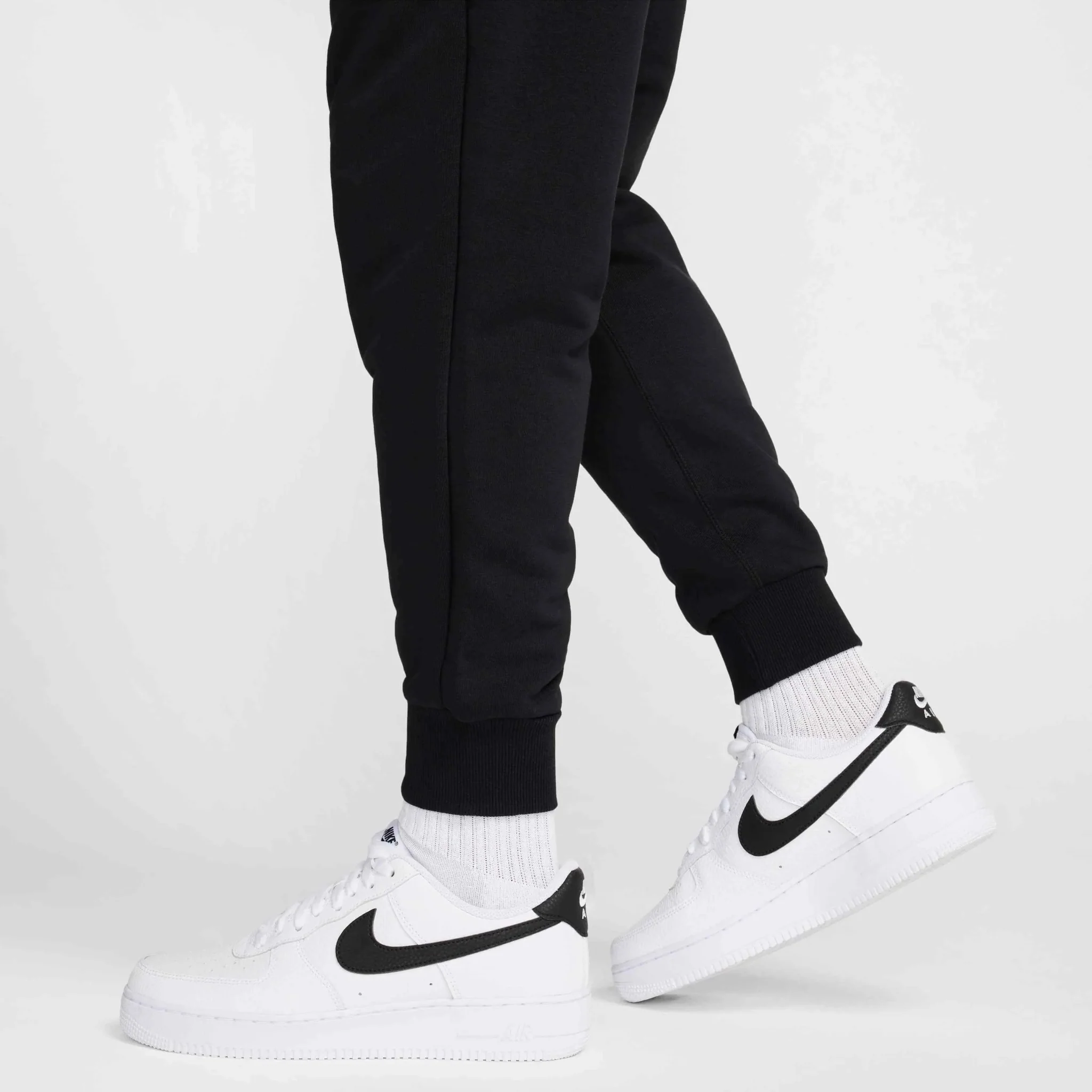 Nike 2024-25 Chelsea Men's Tapered Pants - Image 8