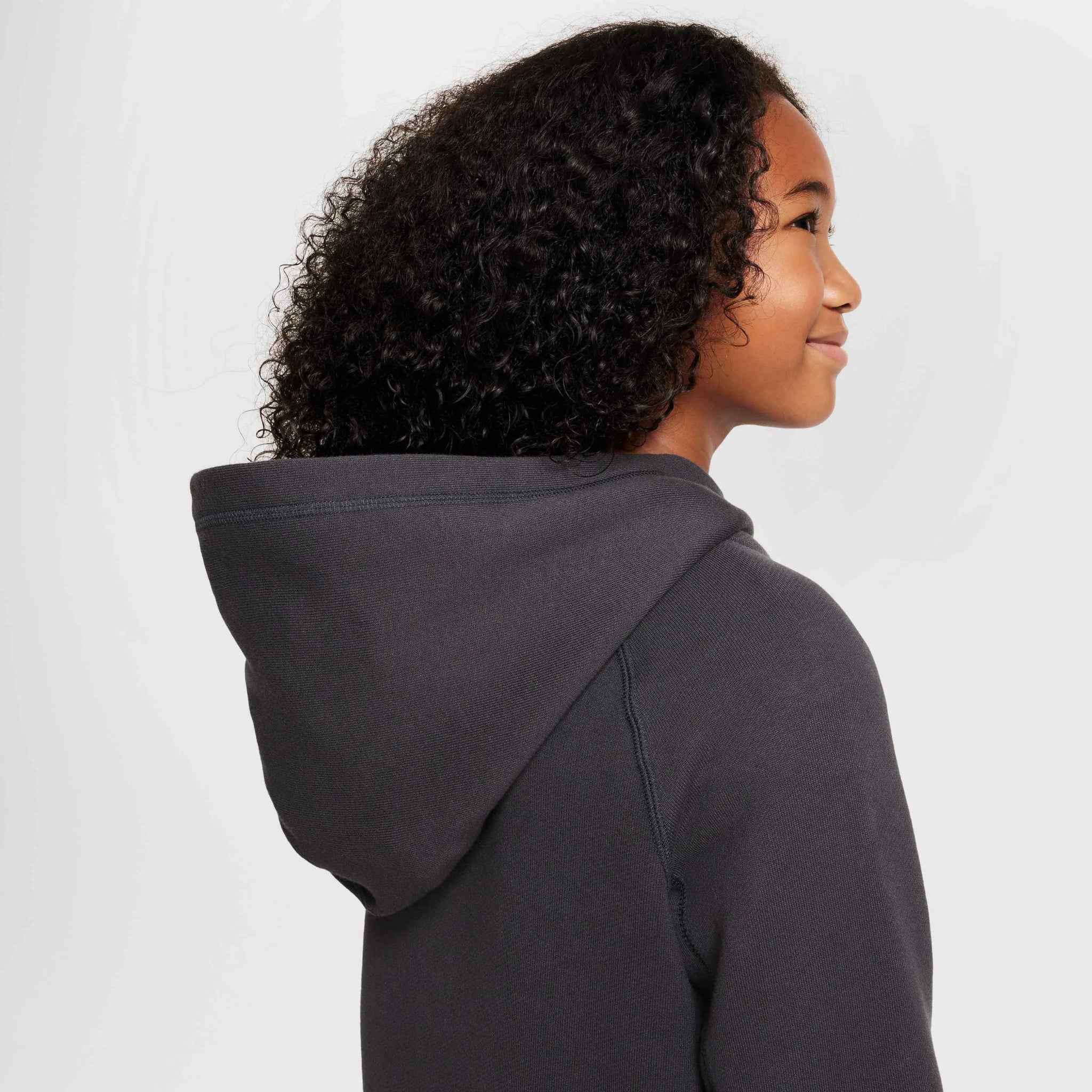 Nike 2024-25 Chelsea Youth Air Pullover Hoodie - Image 4