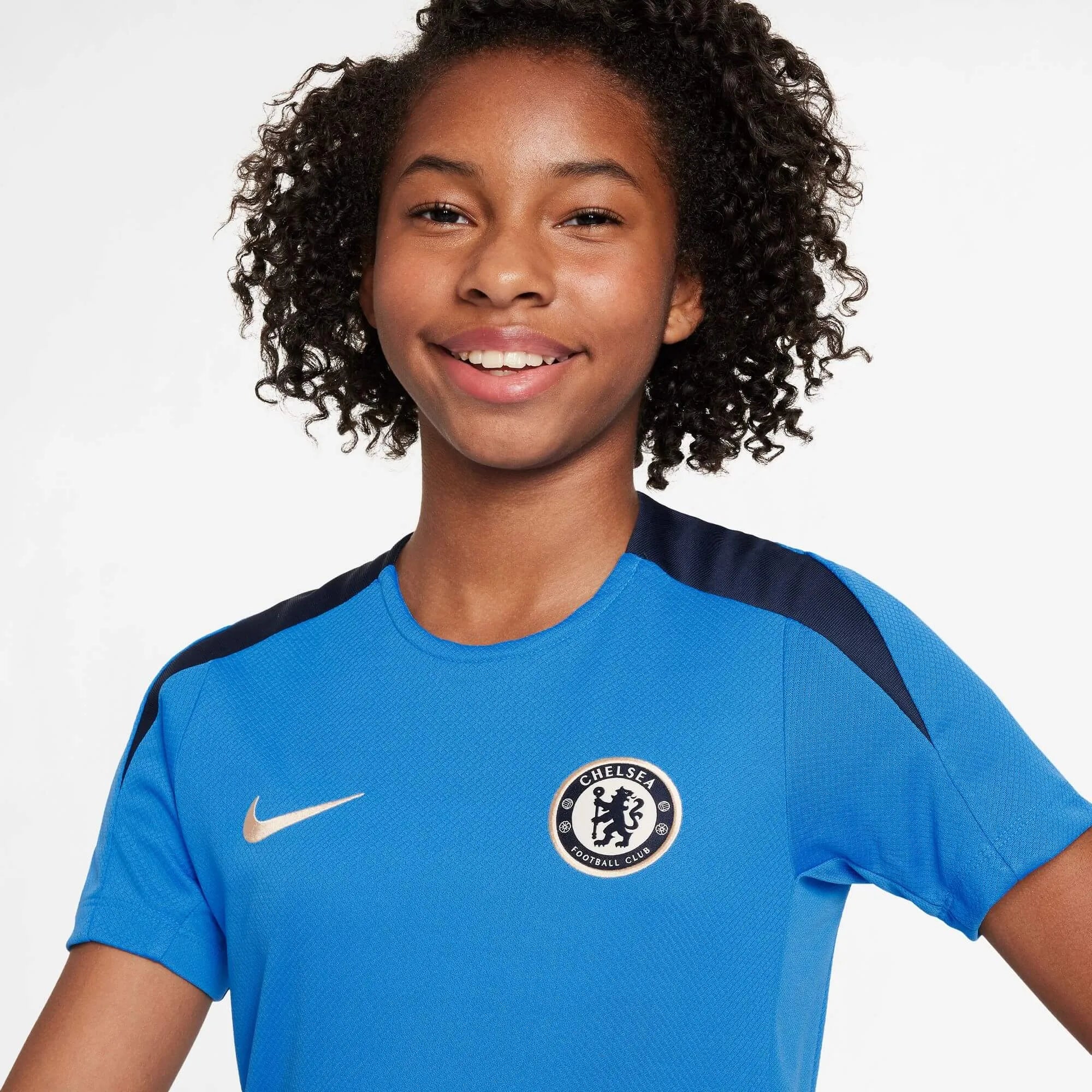Nike 2024-25 Chelsea Youth Strike Top - Image 3