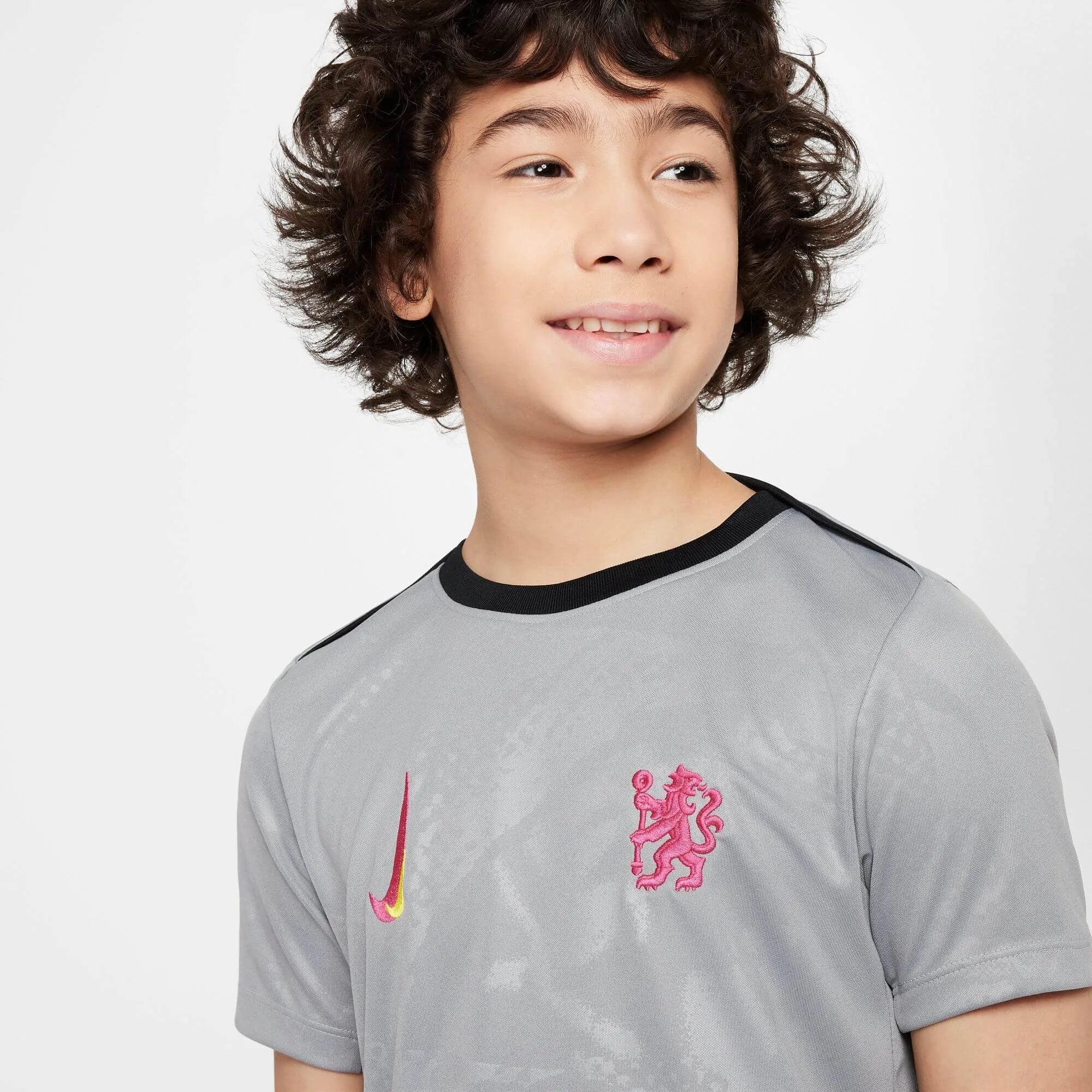 Nike 2024-25 Chelsea Youth Third Pre-Match Jersey - Image 3