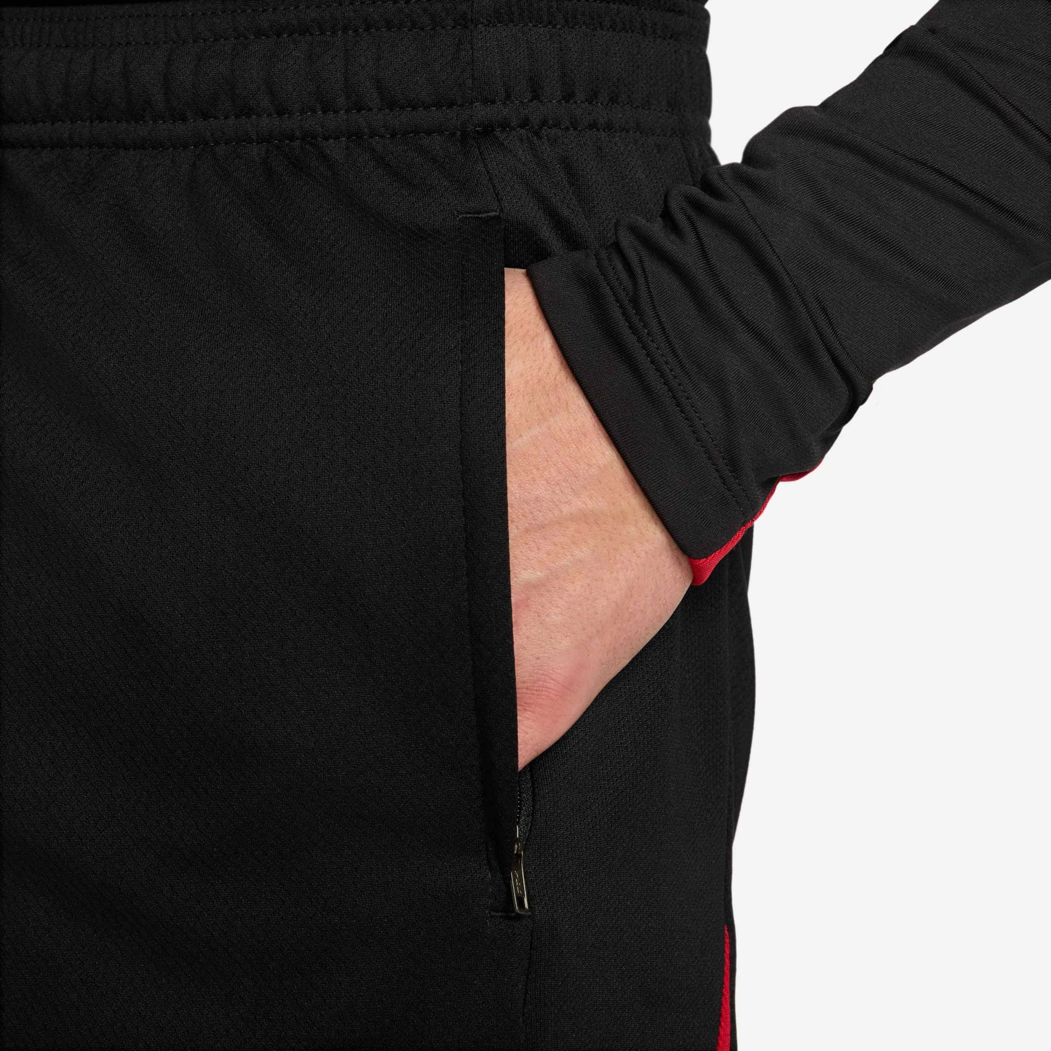 Nike 2024-25 Liverpool Men's Strike Shorts - Image 5