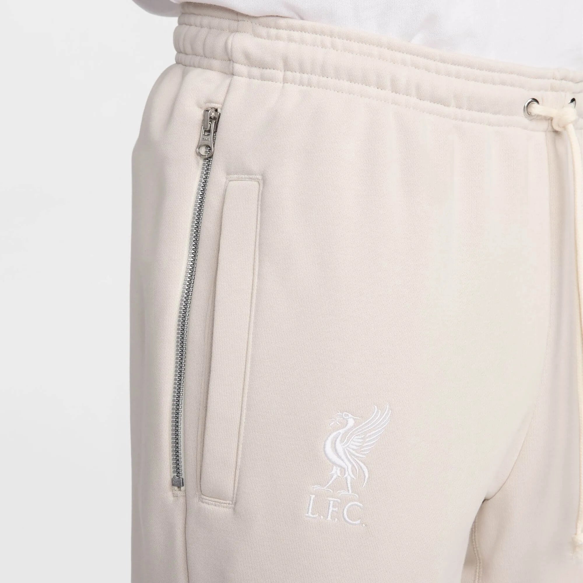 Nike 2024-25 Liverpool Men's Tapered Pants - Image 3