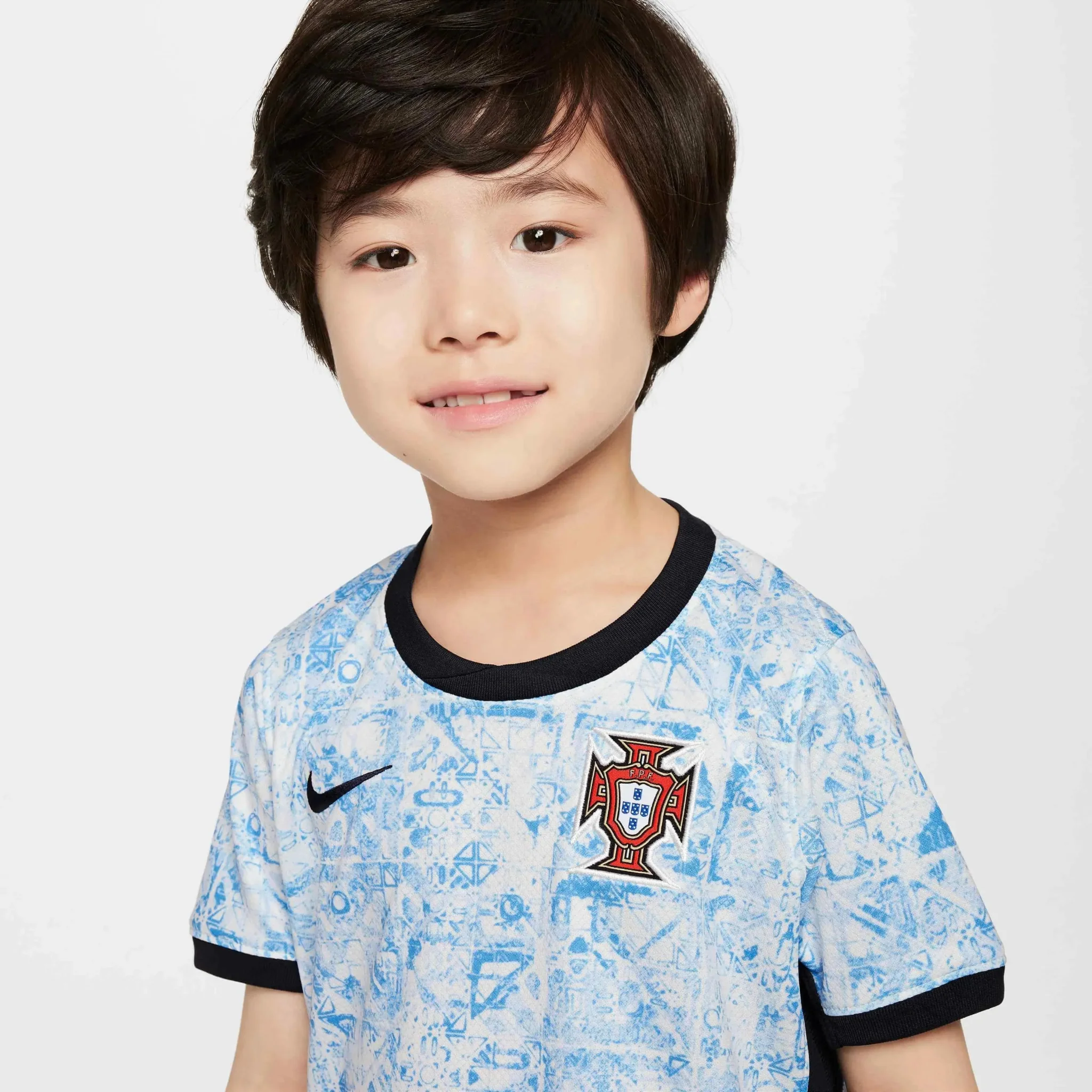 Nike 2024-25 Portugal Kids Stadium Away Kit - Image 6