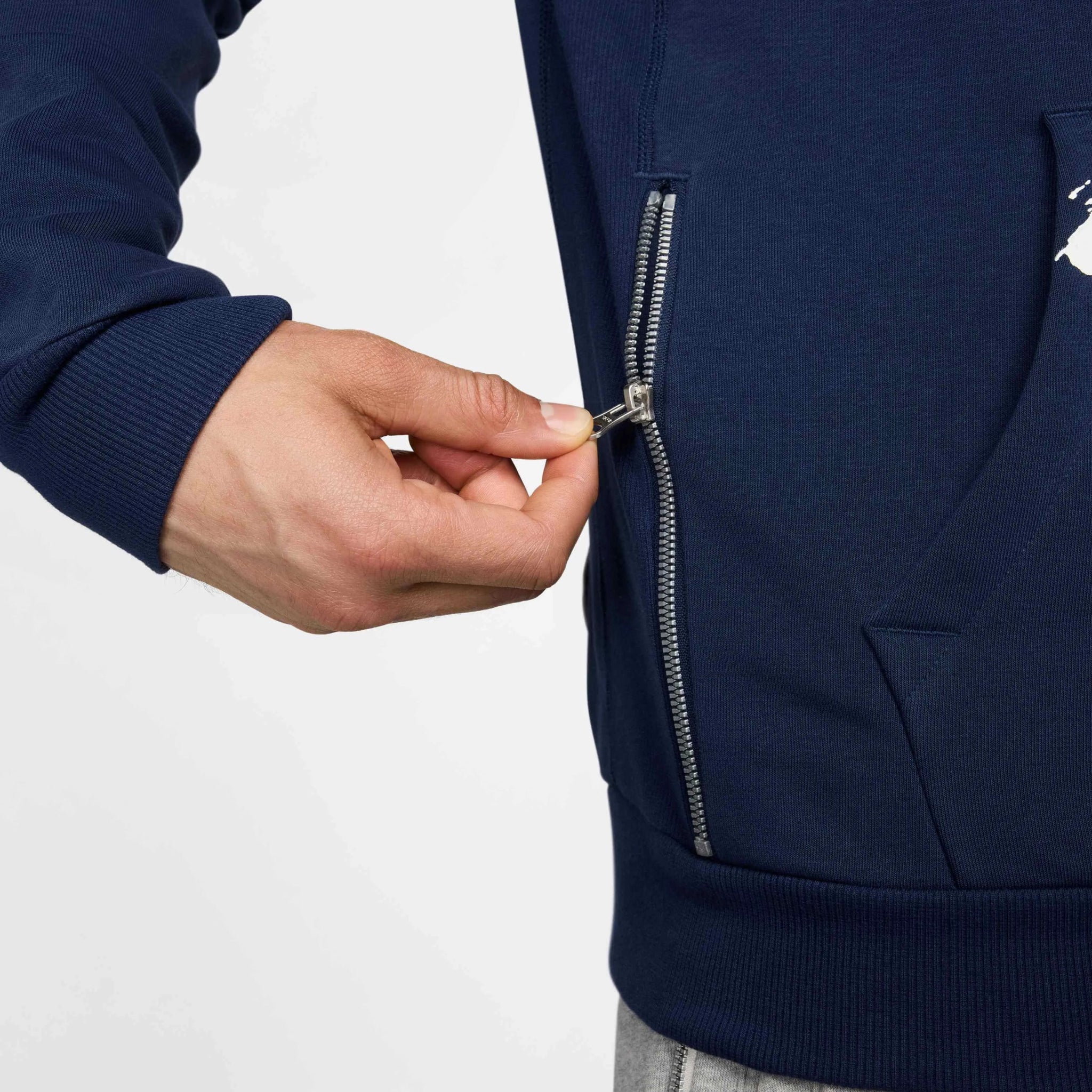Nike 2024-25 PSG Men's Dri-Fit Pullover Hoodie - Image 6
